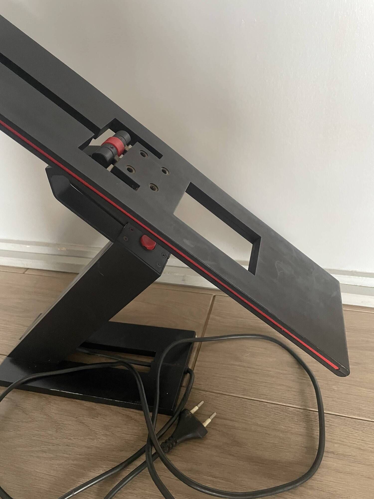 Melanos desk lamp by Mario Botta