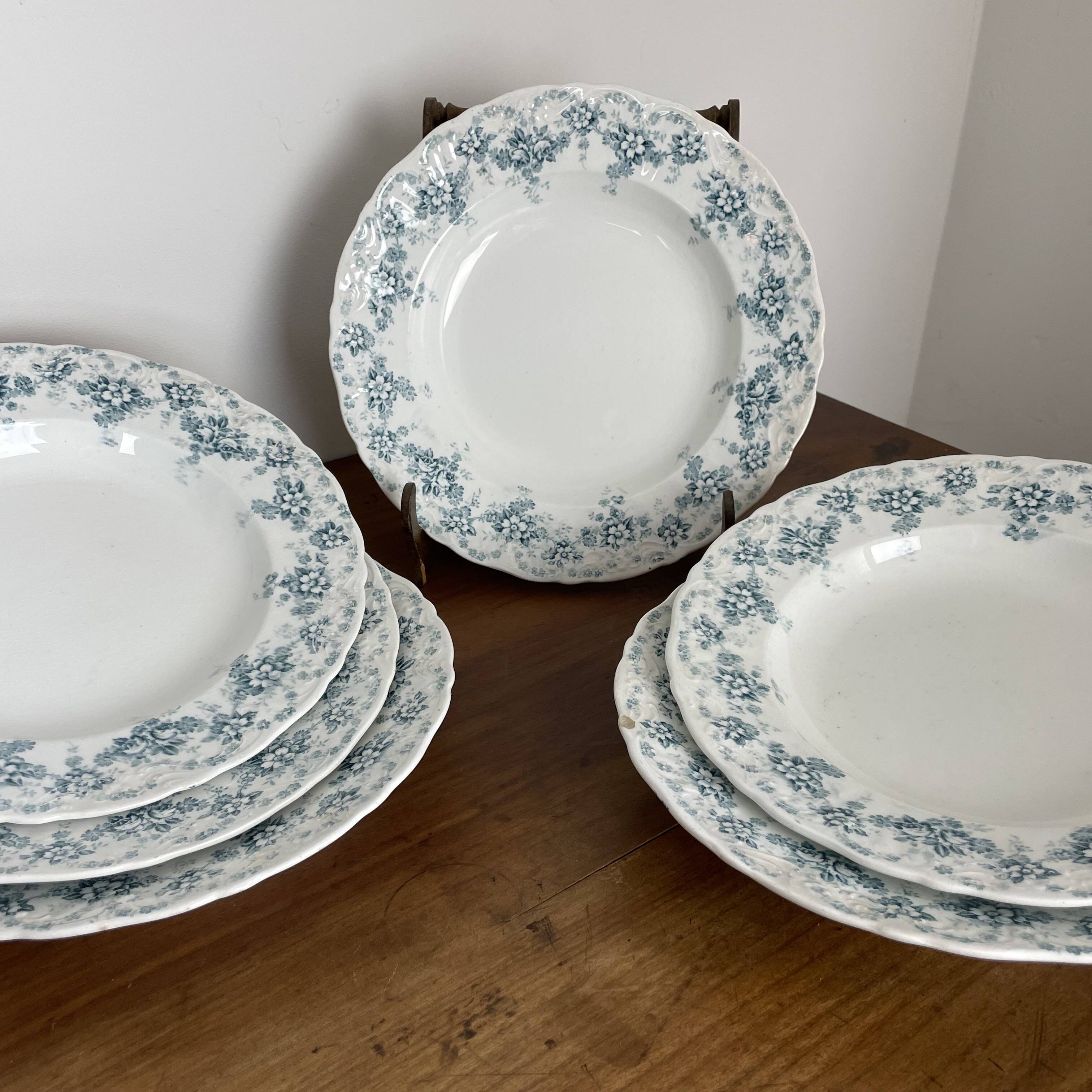 Set of 6 Maastricht earthenware soup plates, Clara model