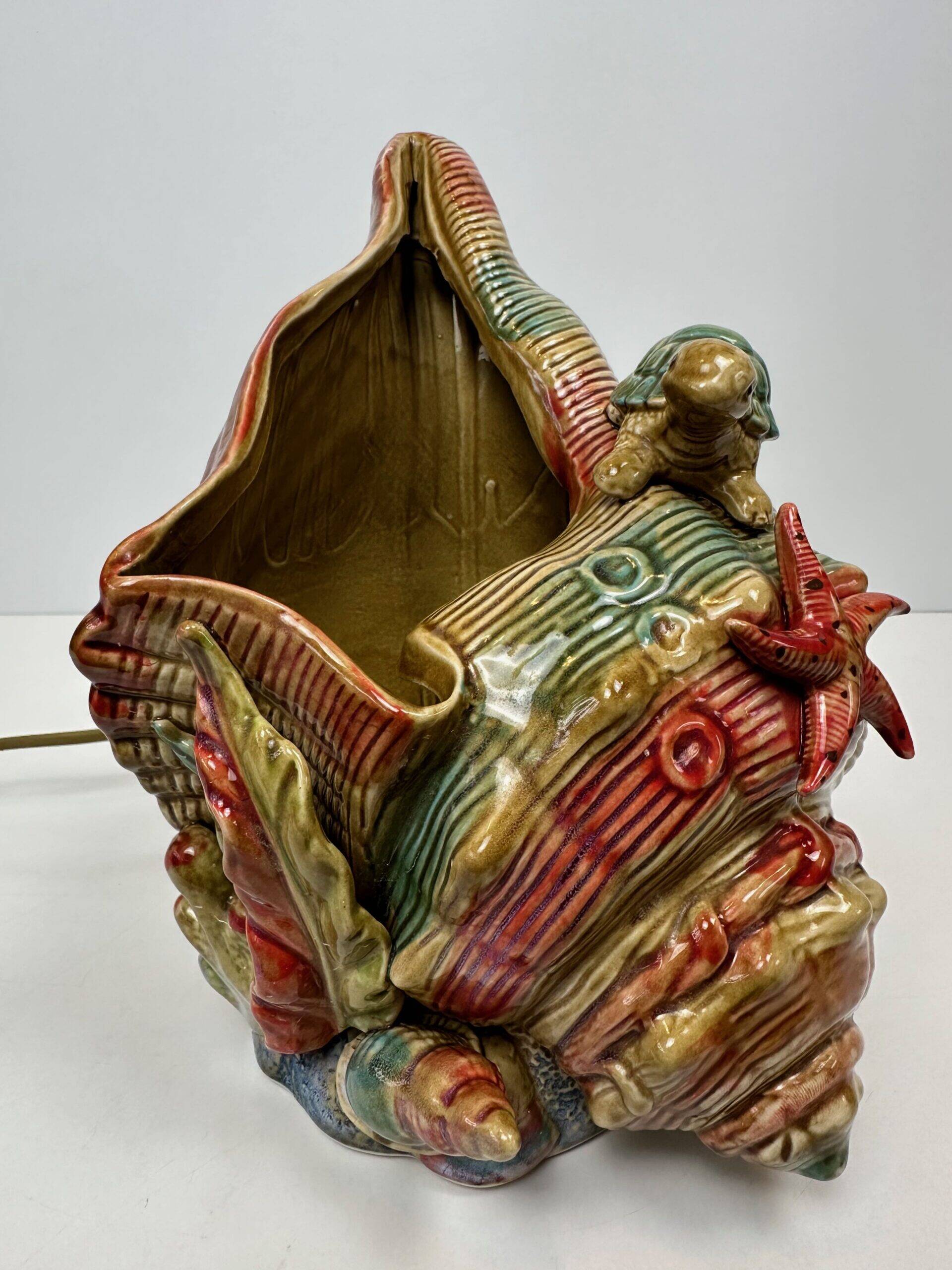 Vintage 'scene' lamp – ceramic