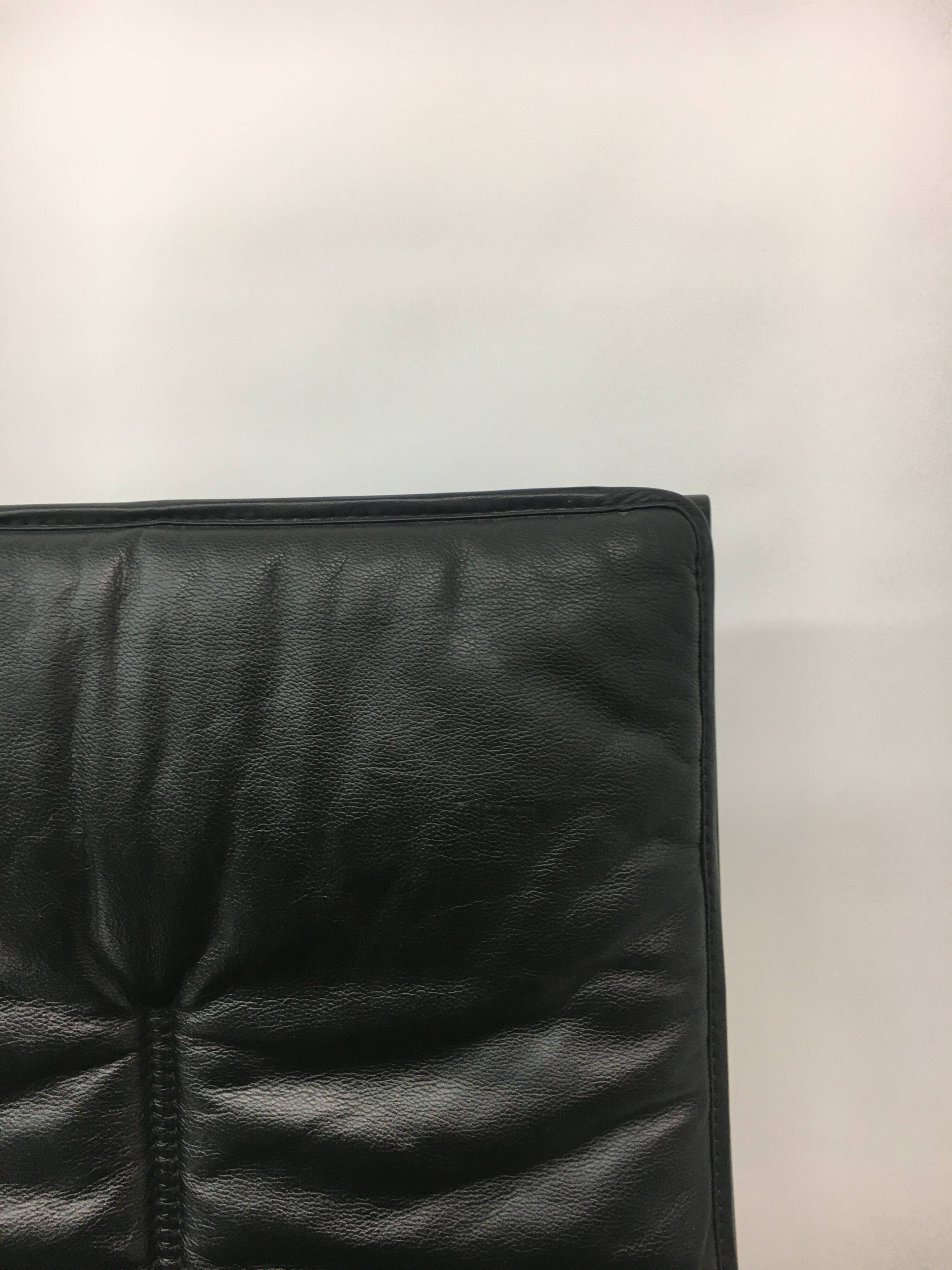 Mid-Century design black leather lounge chair by Ingmar Relling for Westnof