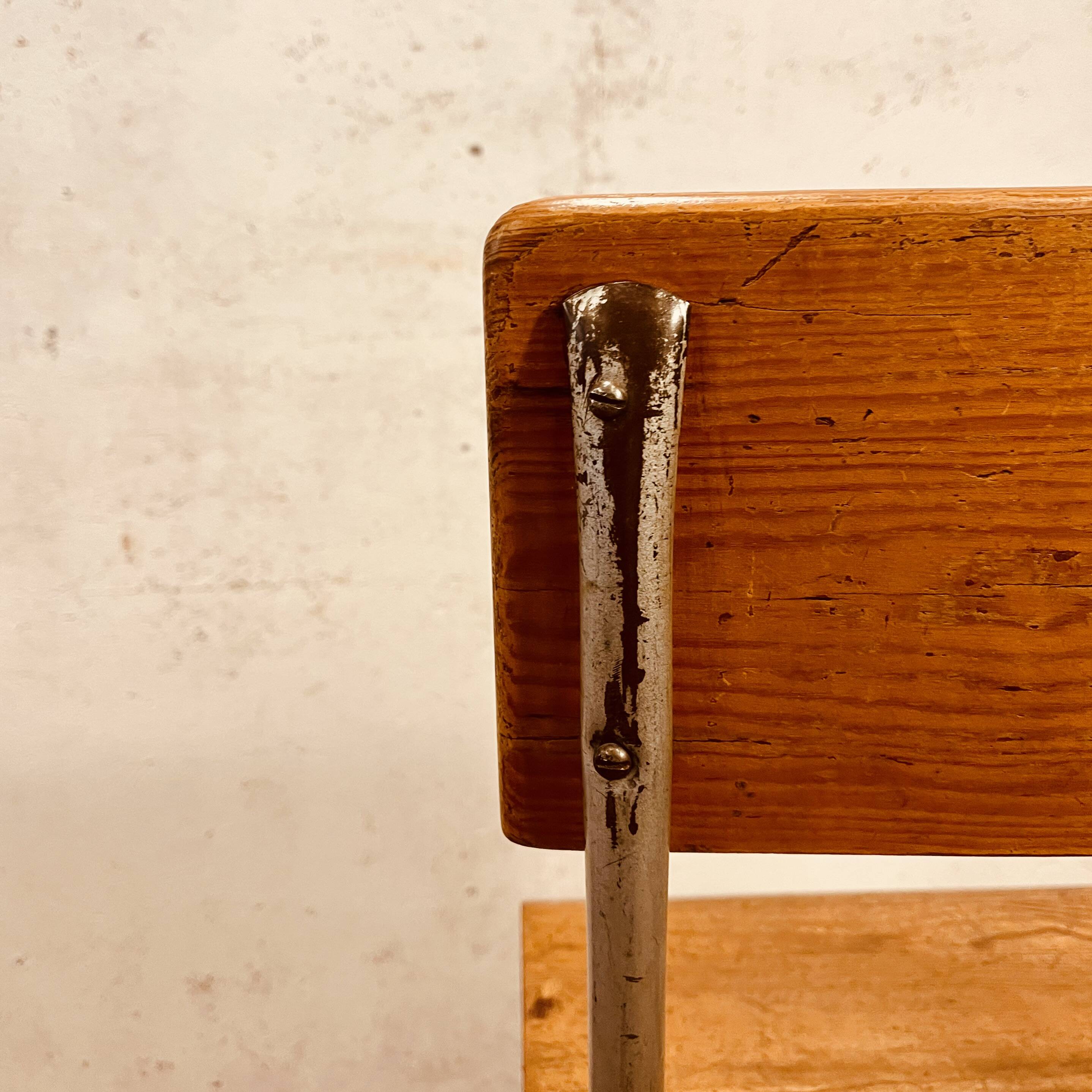 Adjustable workshop chair from the 50s/60s