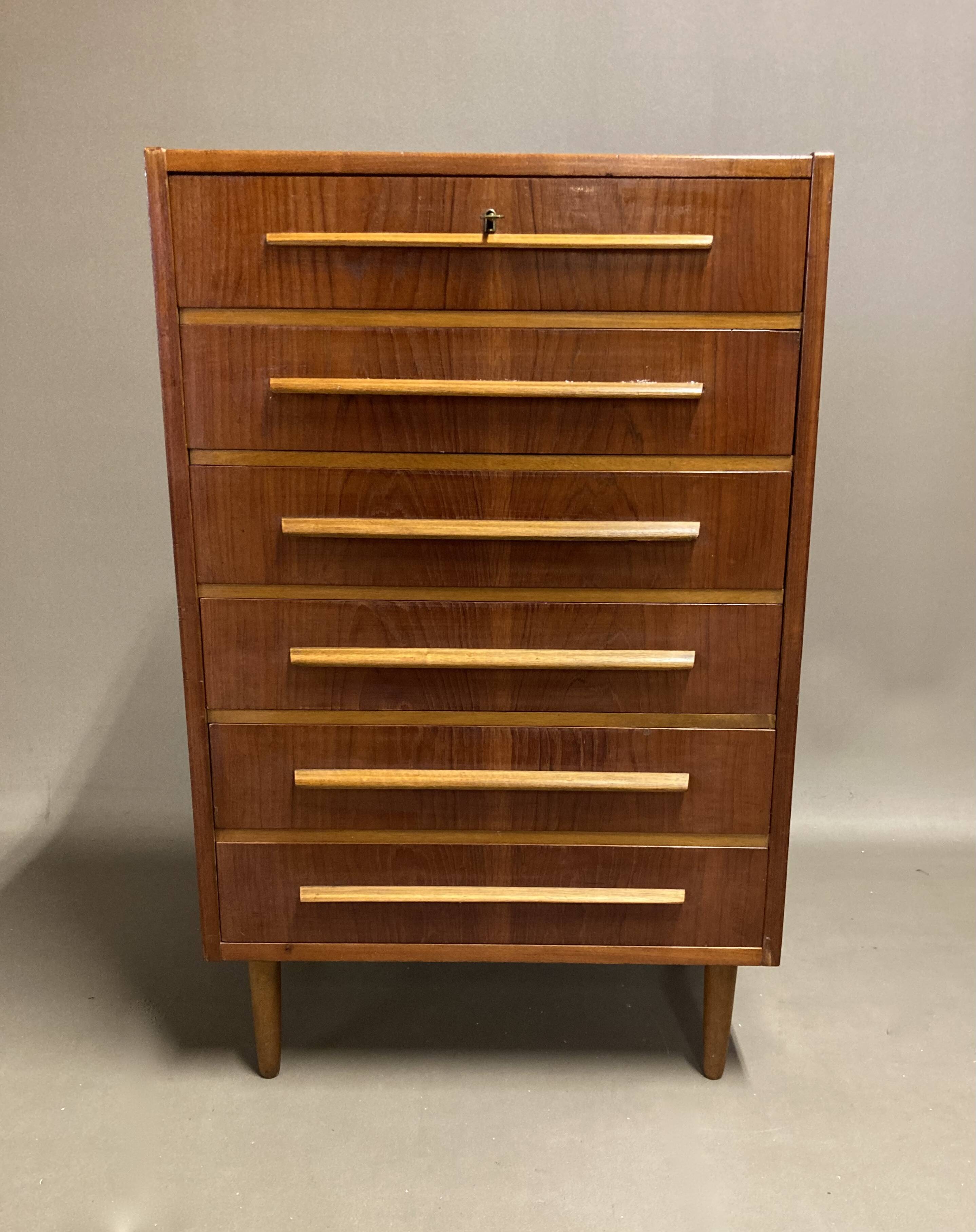 Scandinavian design chest of drawers 1950.