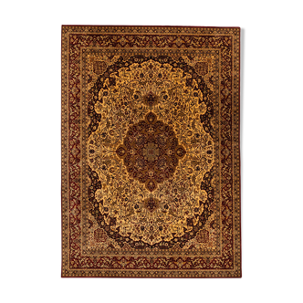 1960s carpet, 242 x 336