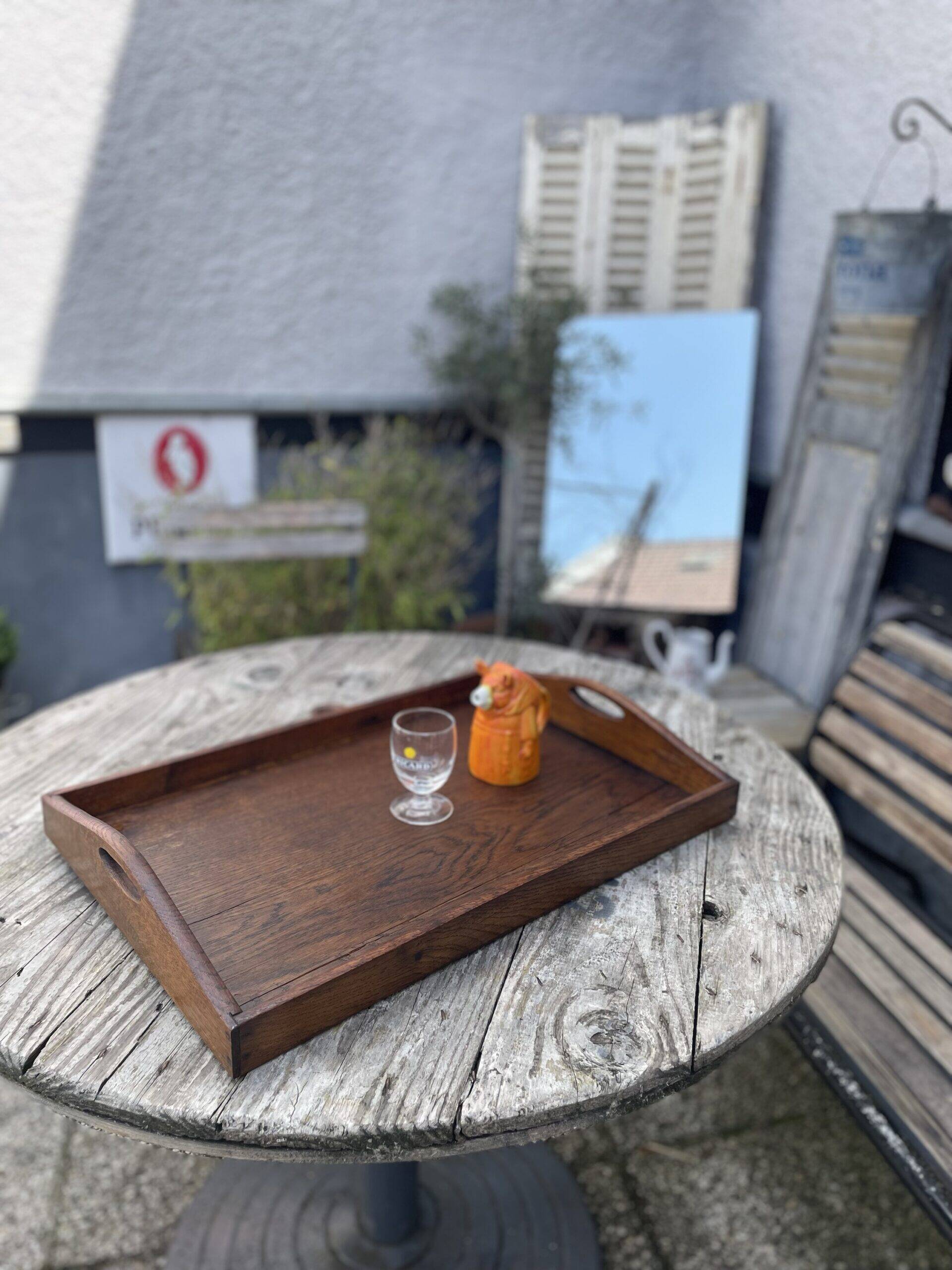 Large serving platter in solid oak