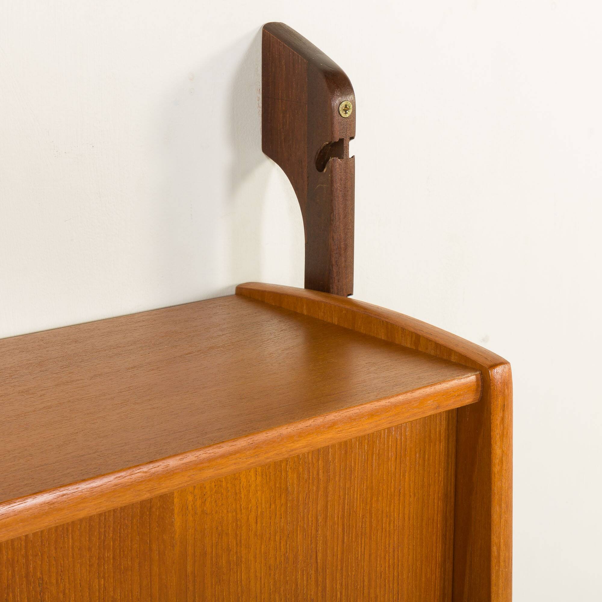 Small Ergo teak wall unit by John Texmon, Norway 1960s