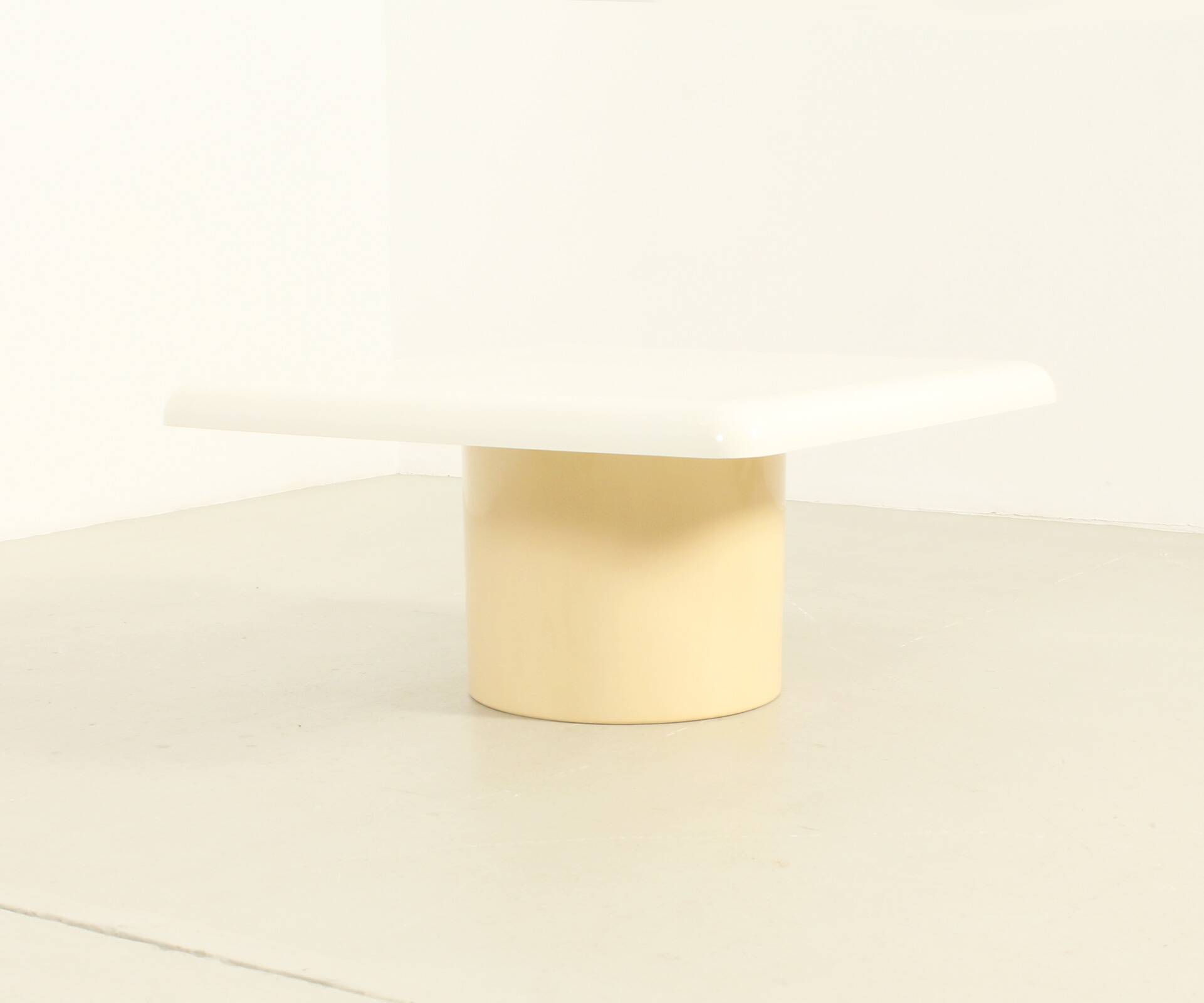 Ara coffee table by Emma Gismondi Schweinberger for Artemide, Italy.
