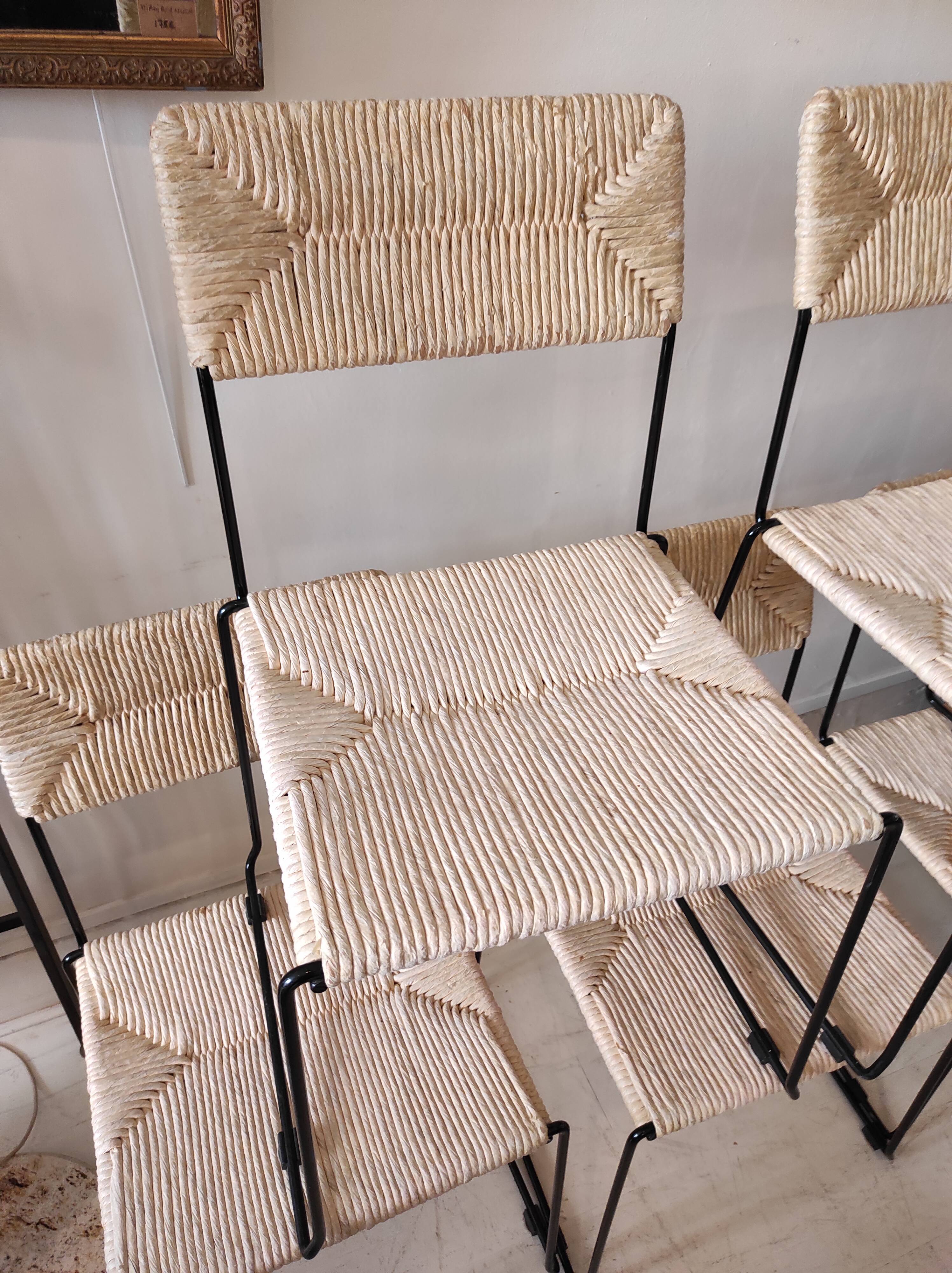 5 mulched italian chairs