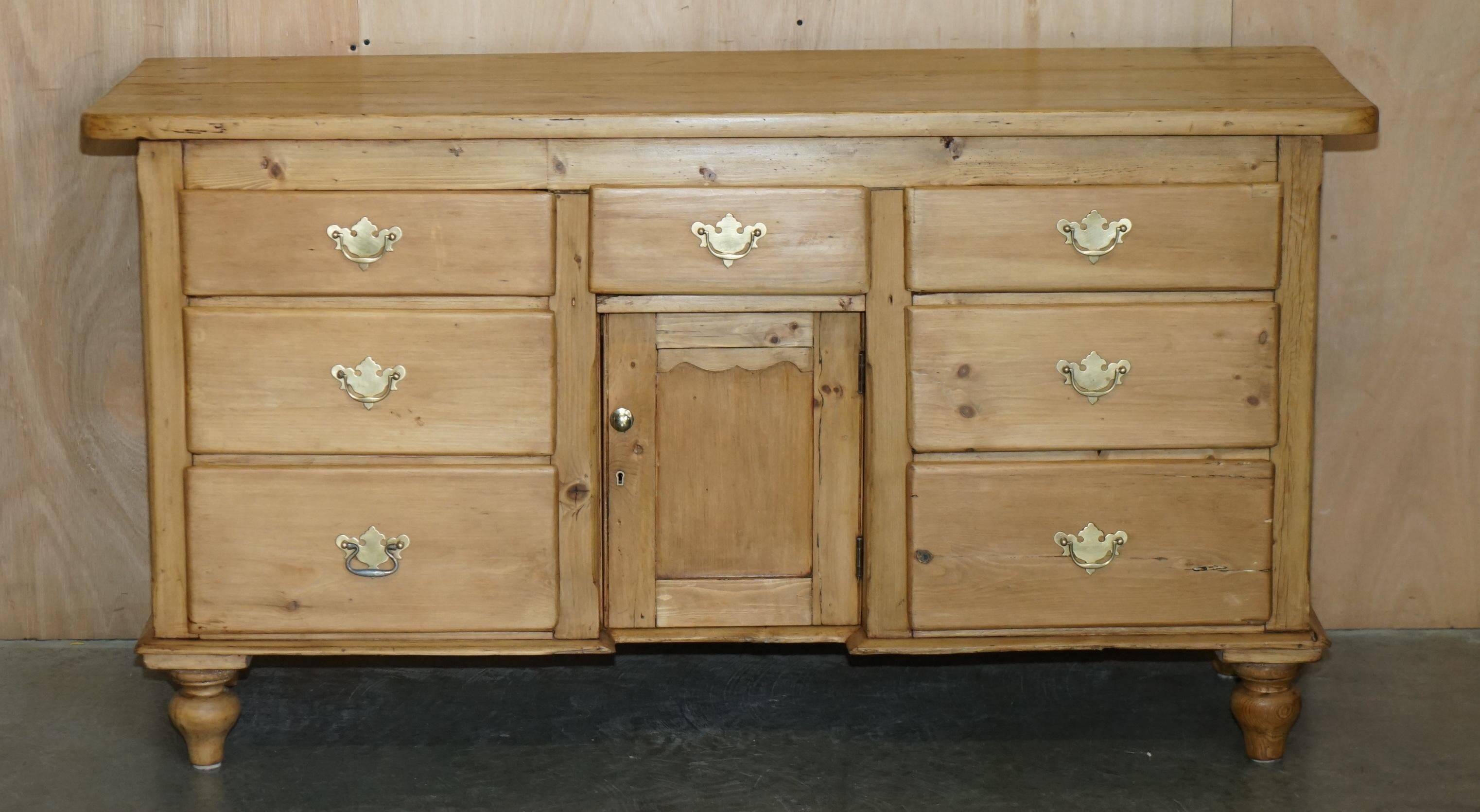 Restored Antique Régisseuse Buffet in Pine, Circa 1860