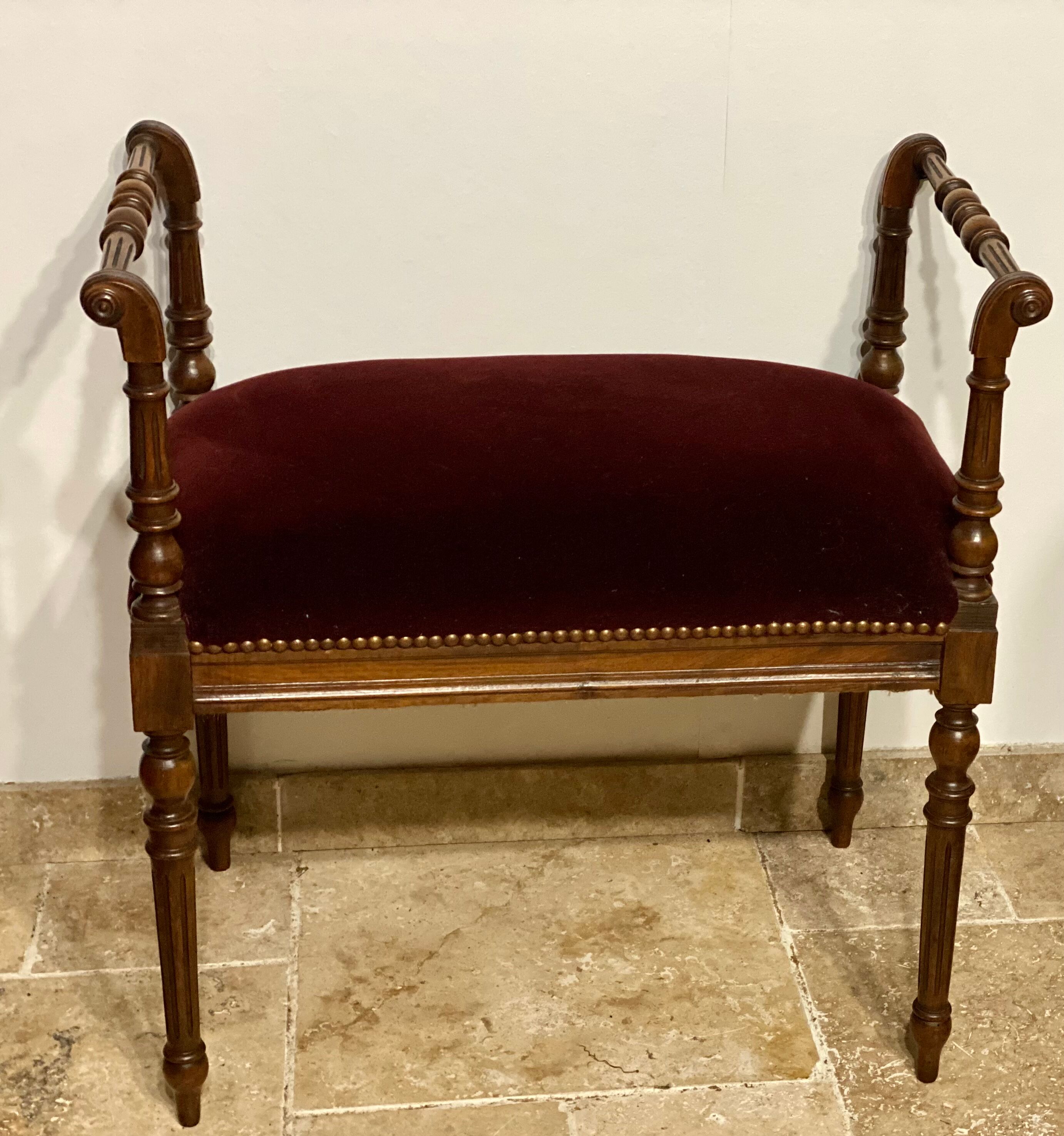Banquette de piano