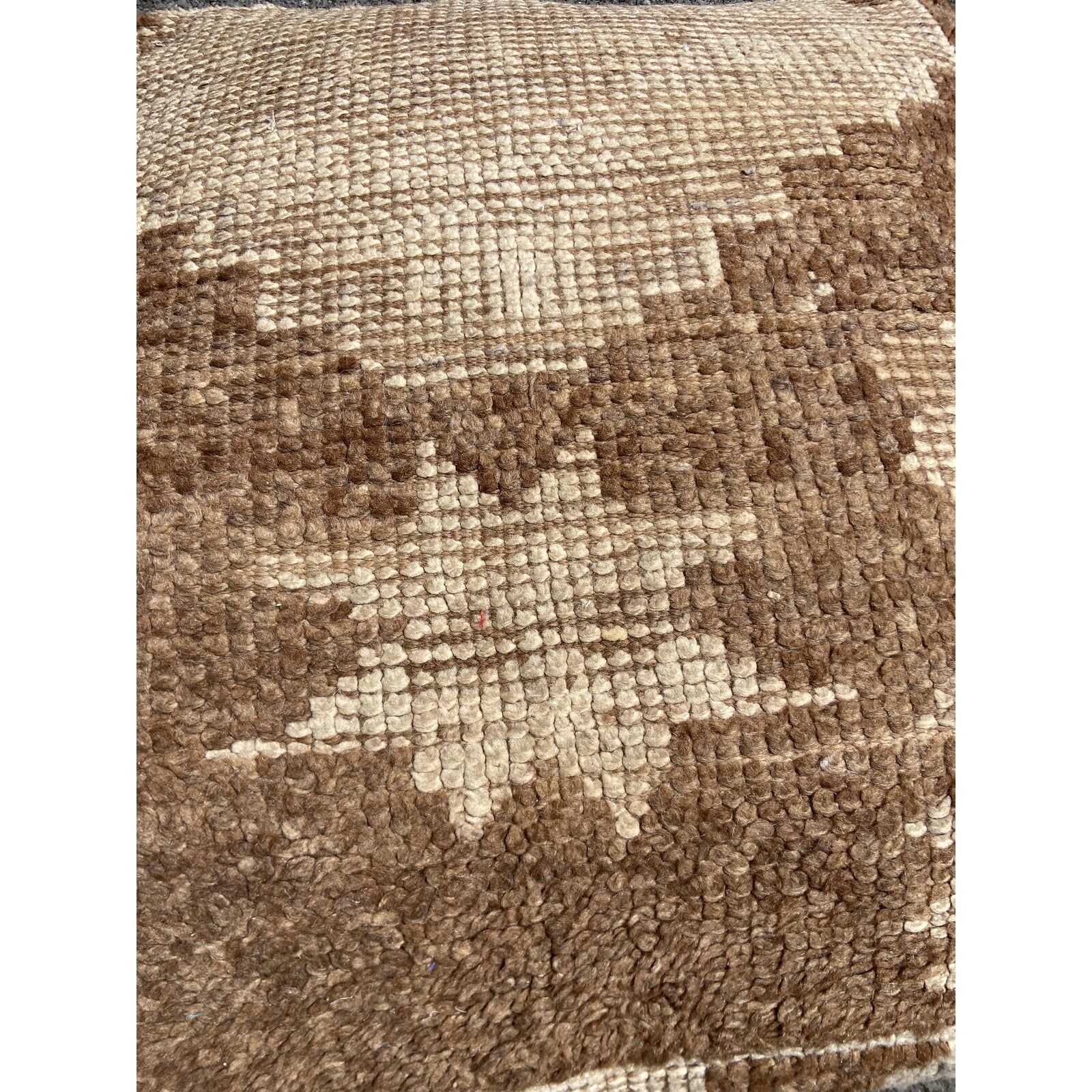 Moroccan pouf berbere boujaad