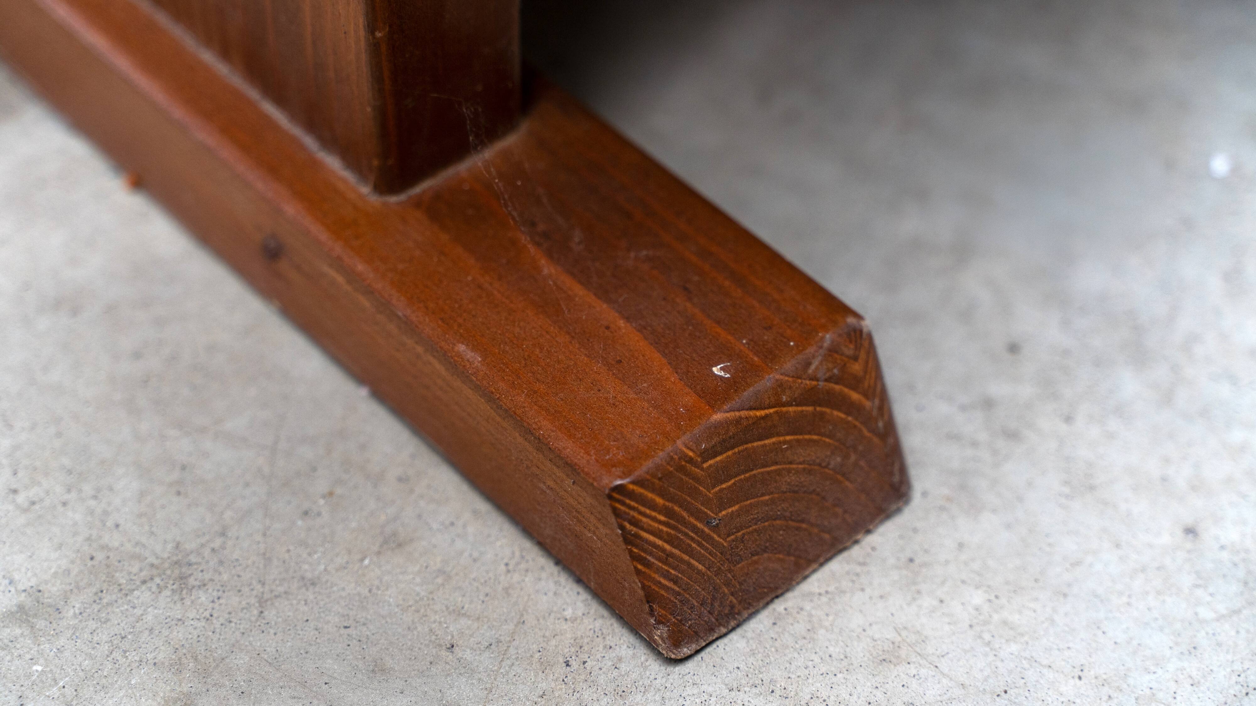 Ensemble de deux chaises de salle à manger sculpturales