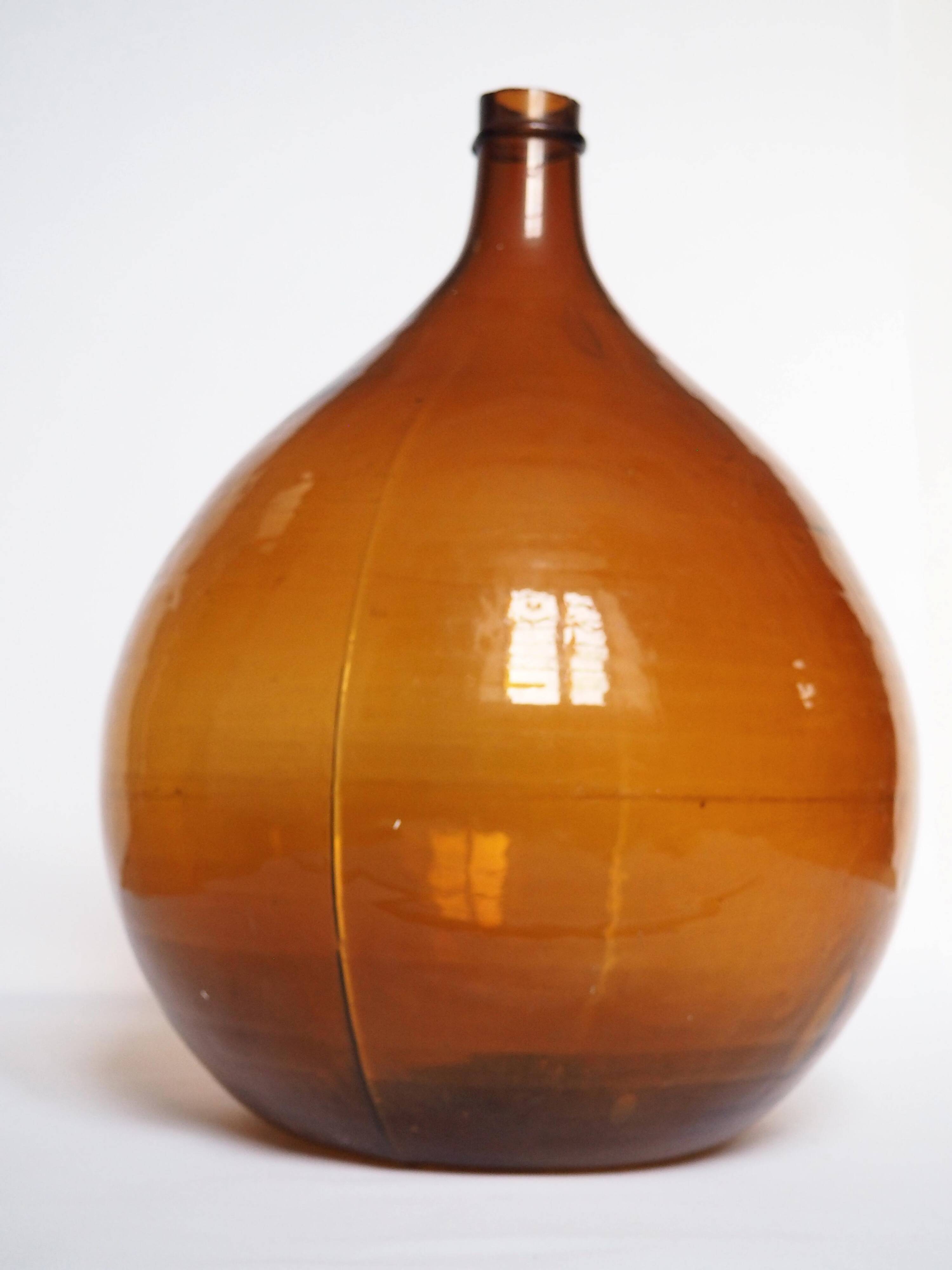 Give me Jeanne XXL amber.