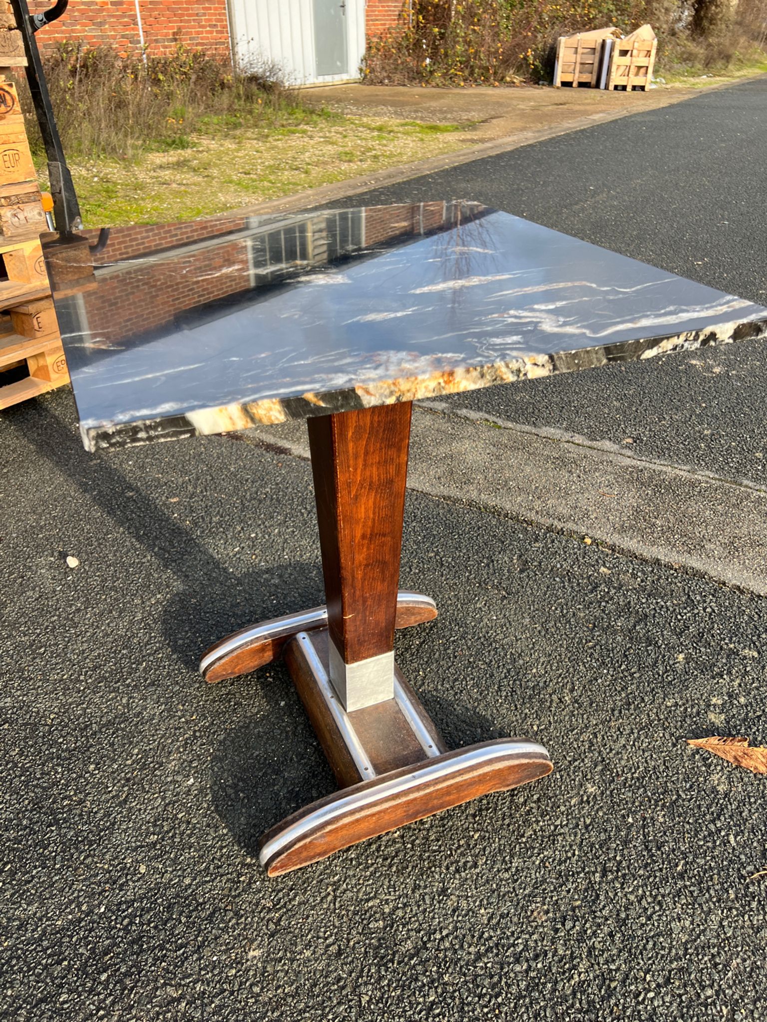 Table en marbre