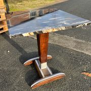 Table en marbre