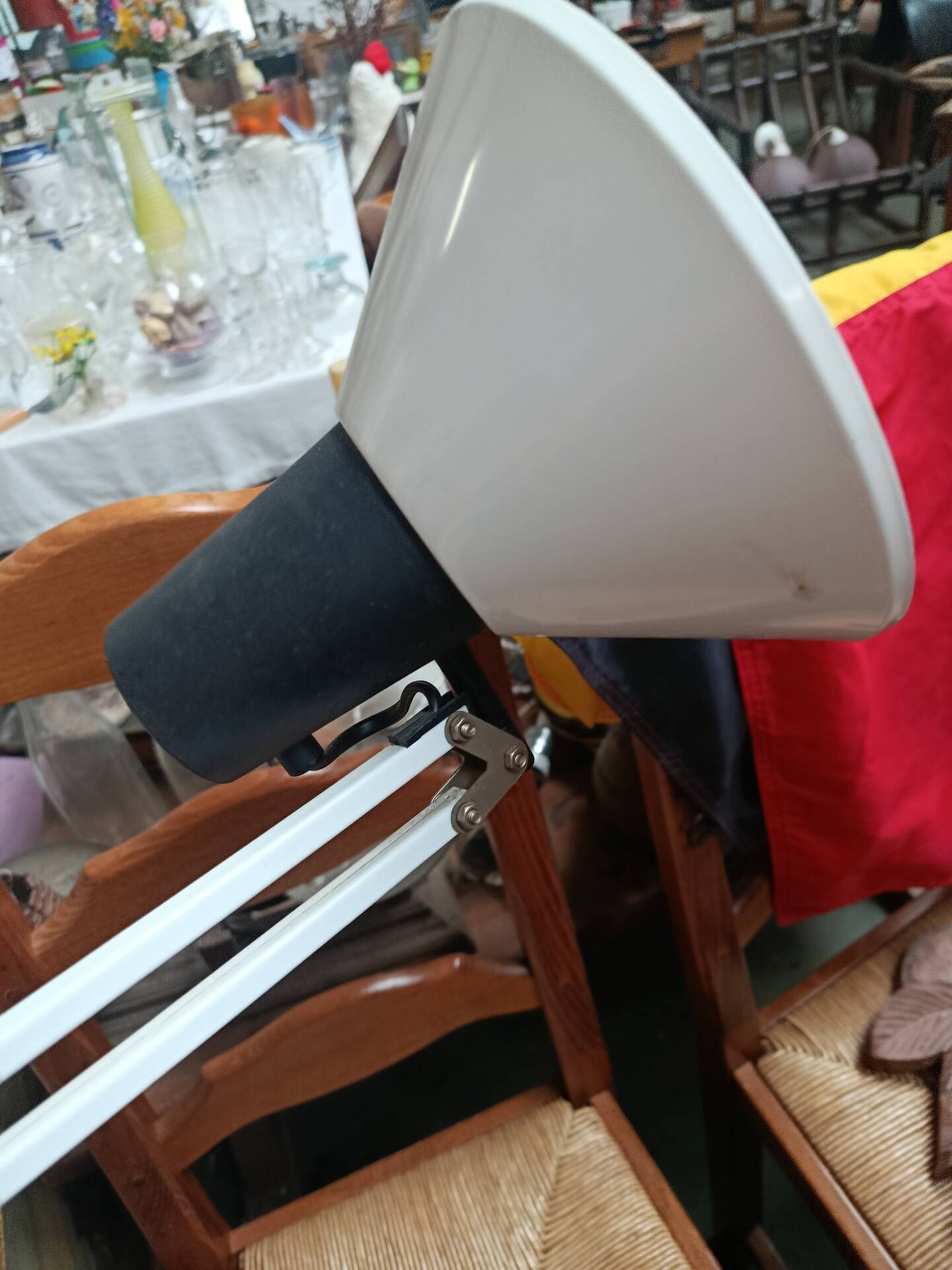 Desk lamp