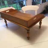 Une table d'appoint
