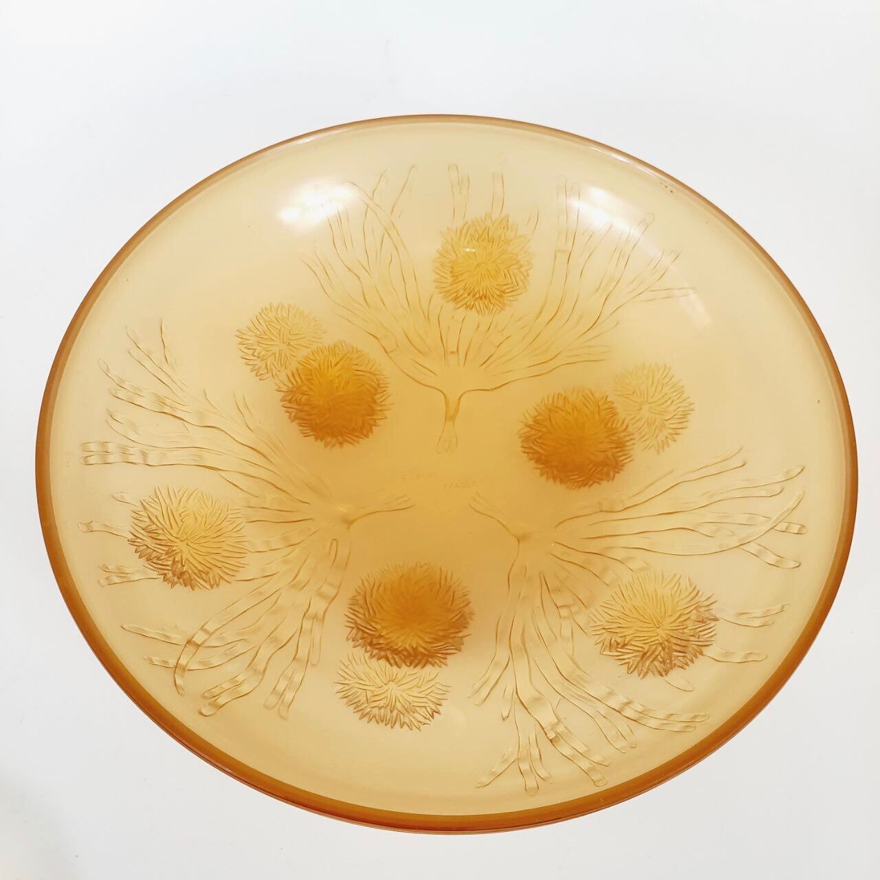 Centerpiece with 12 cups, opalescent glass, Sabino France 1930