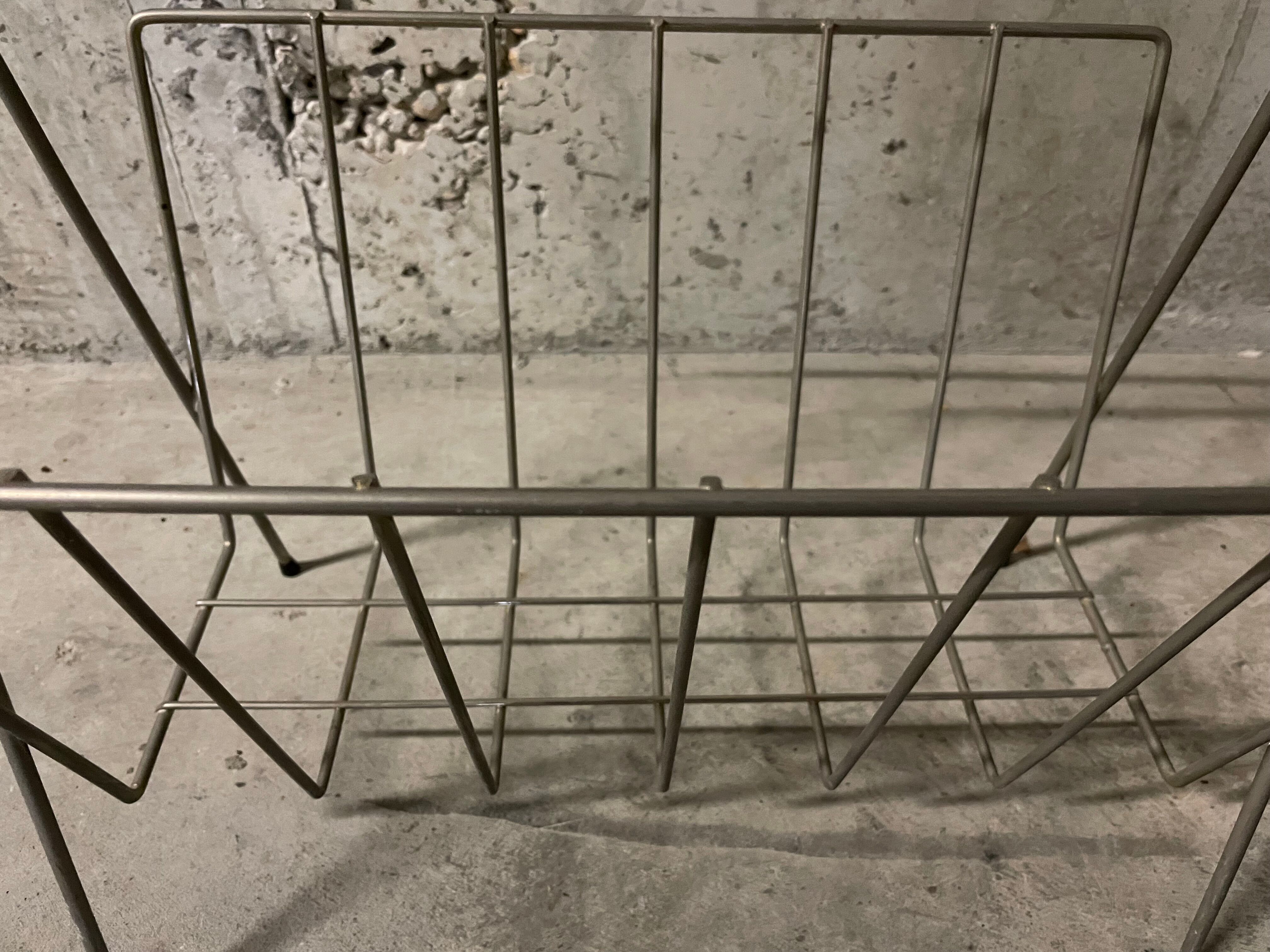 Magazine rack from the 1950s