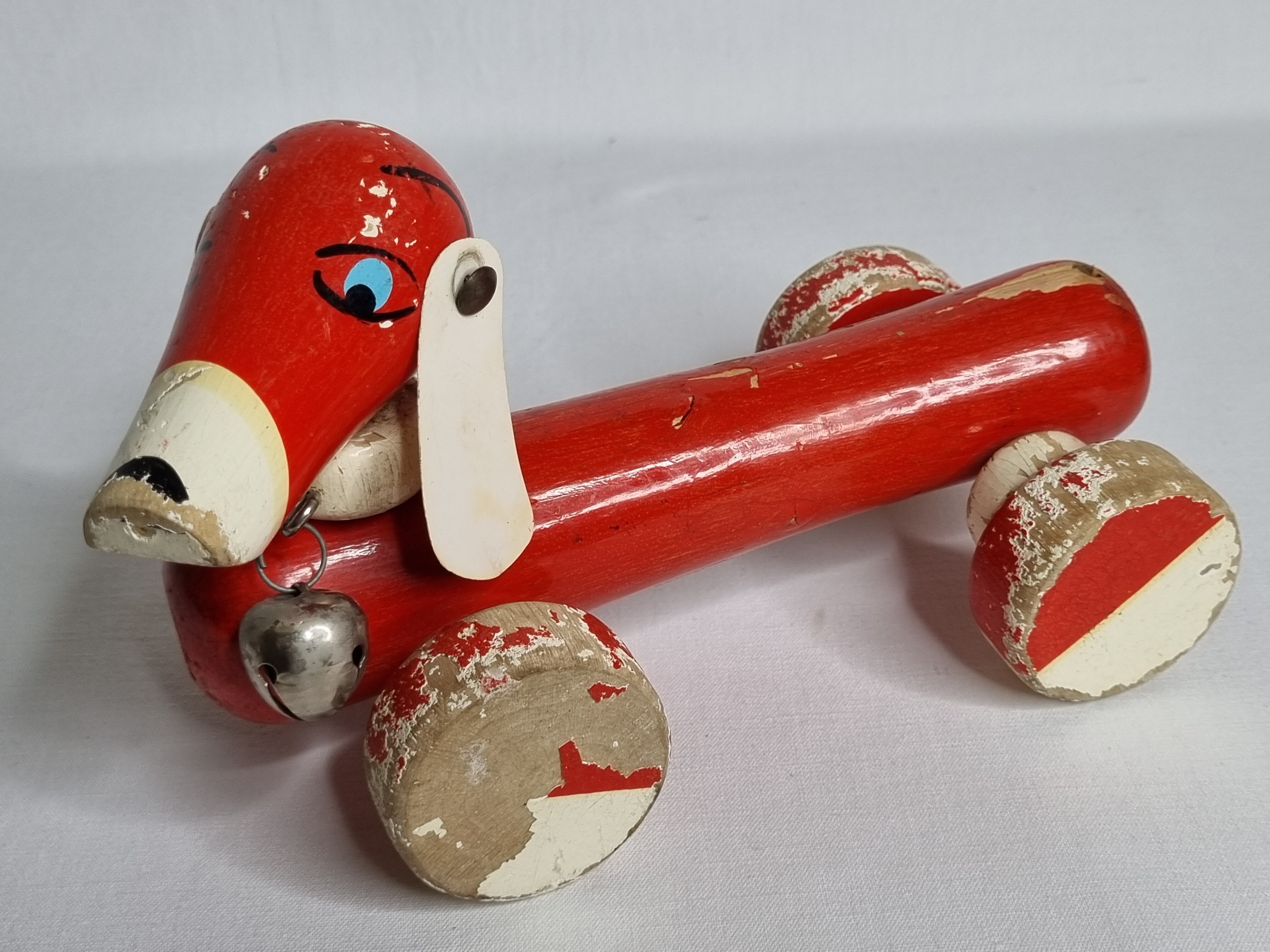 Set of three vintage pulling toys, 50s-60s