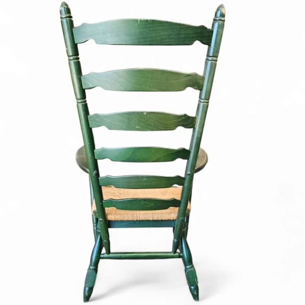 Fauteuil vintage en bois vert transparent / siège en jonc / chaise échelle à dossier haut