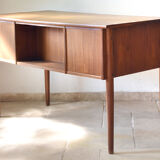Scandinavian vintage office and chair - 60s