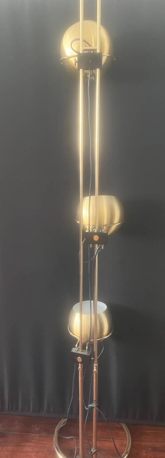 AmyLux 70s Vintage Floor Lamp – Space Age in Gold Metal
