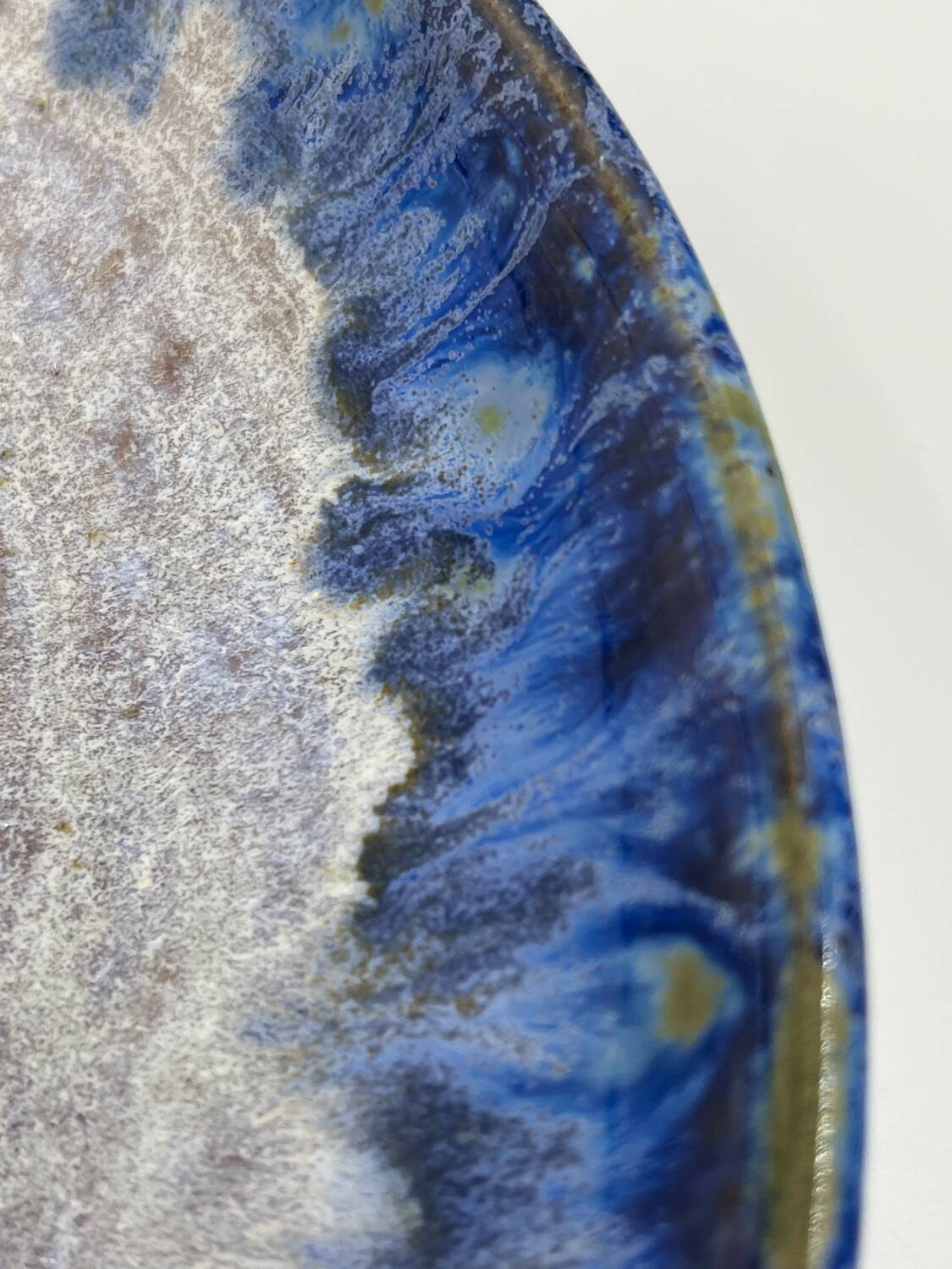 Set of 2 earthenware soup plates