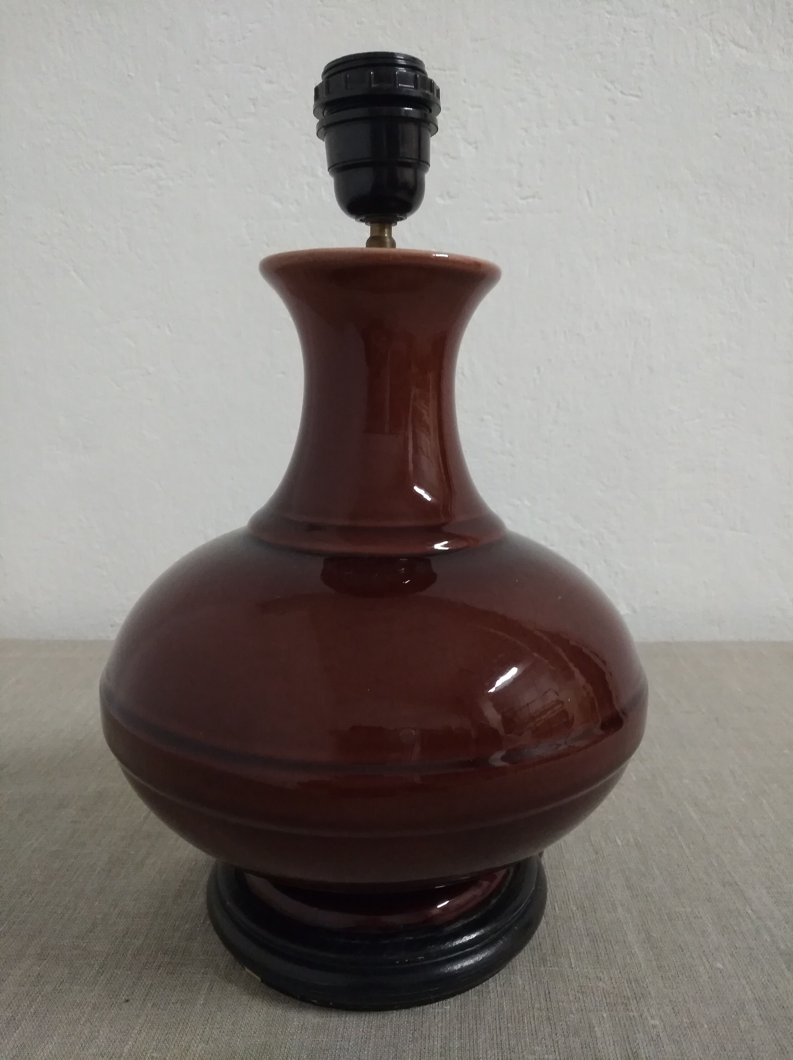 Charolles earthenware lamp foot