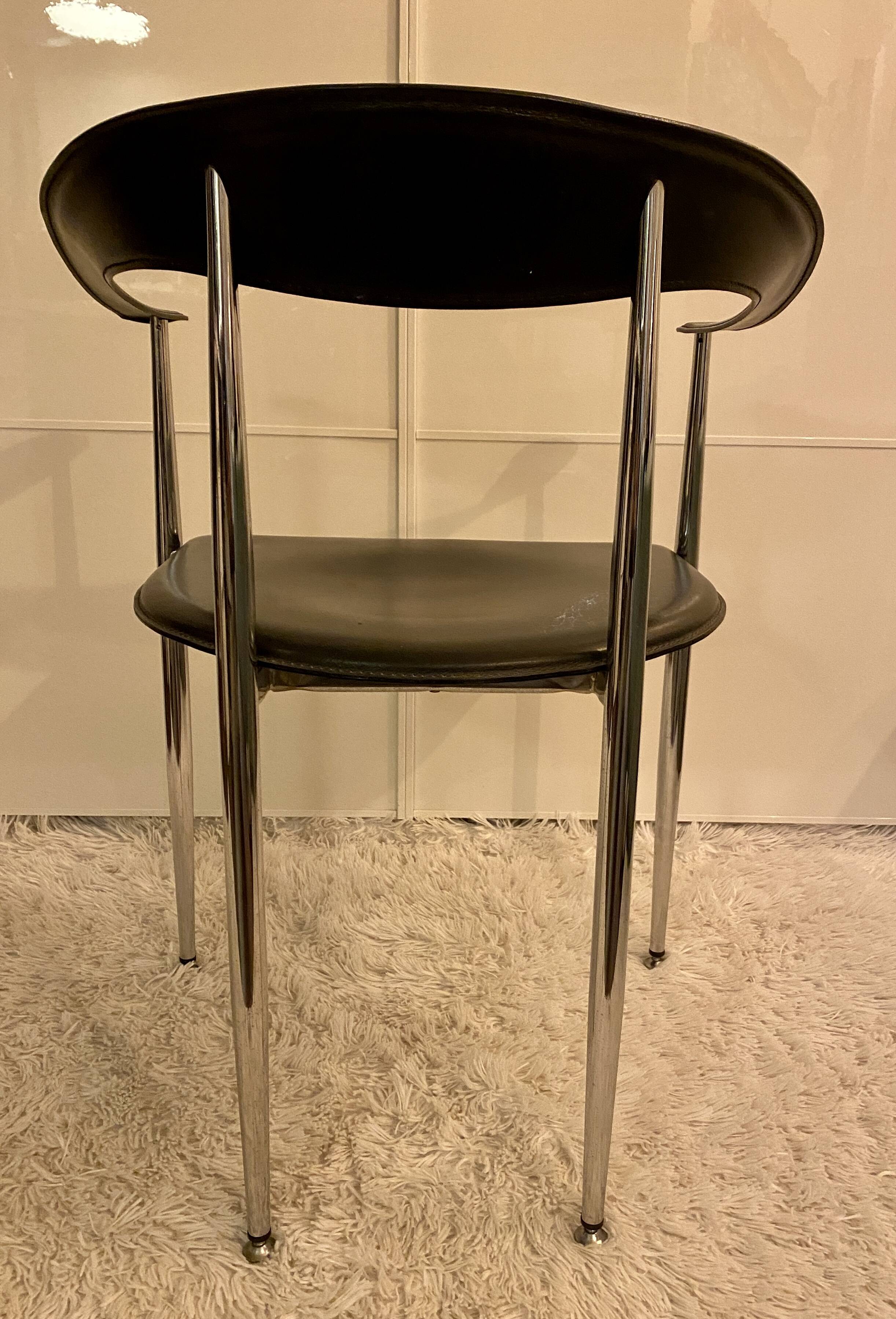 Set of 6 vintage arper chrome leather chairs