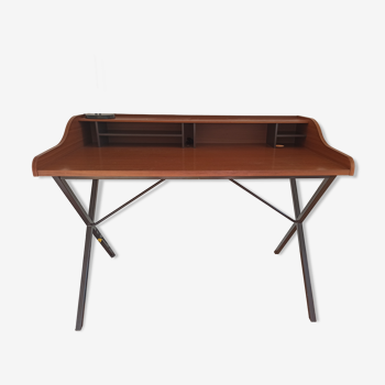 Bureau Ursuline de Pierre Paulin pour Ligne Roset