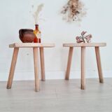 Paire de tabourets anciens tripodes