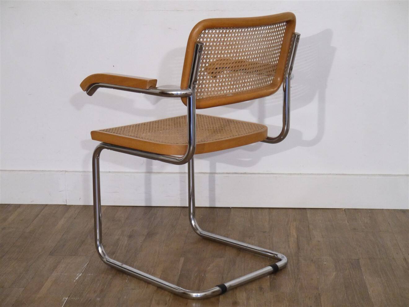 Fauteuil Cesca en bois metal et cannage 1970