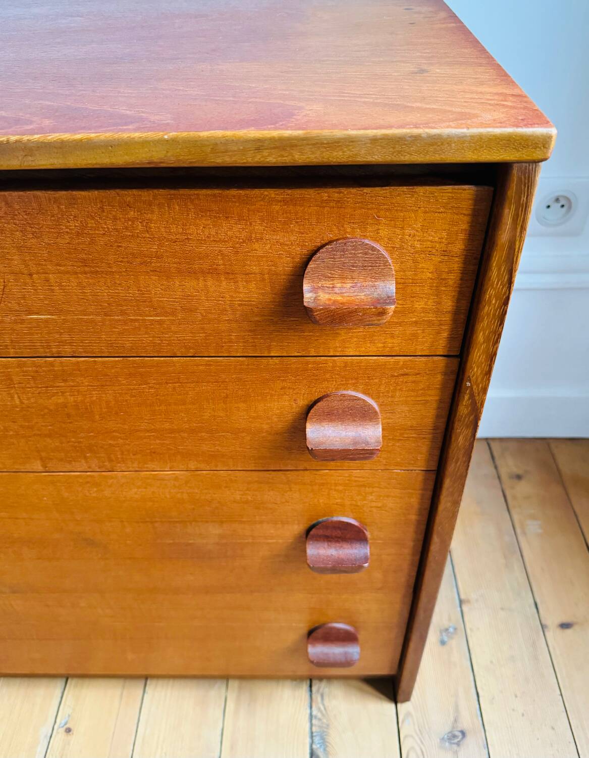 Vintage teak chest of drawers Stag Furniture edition
