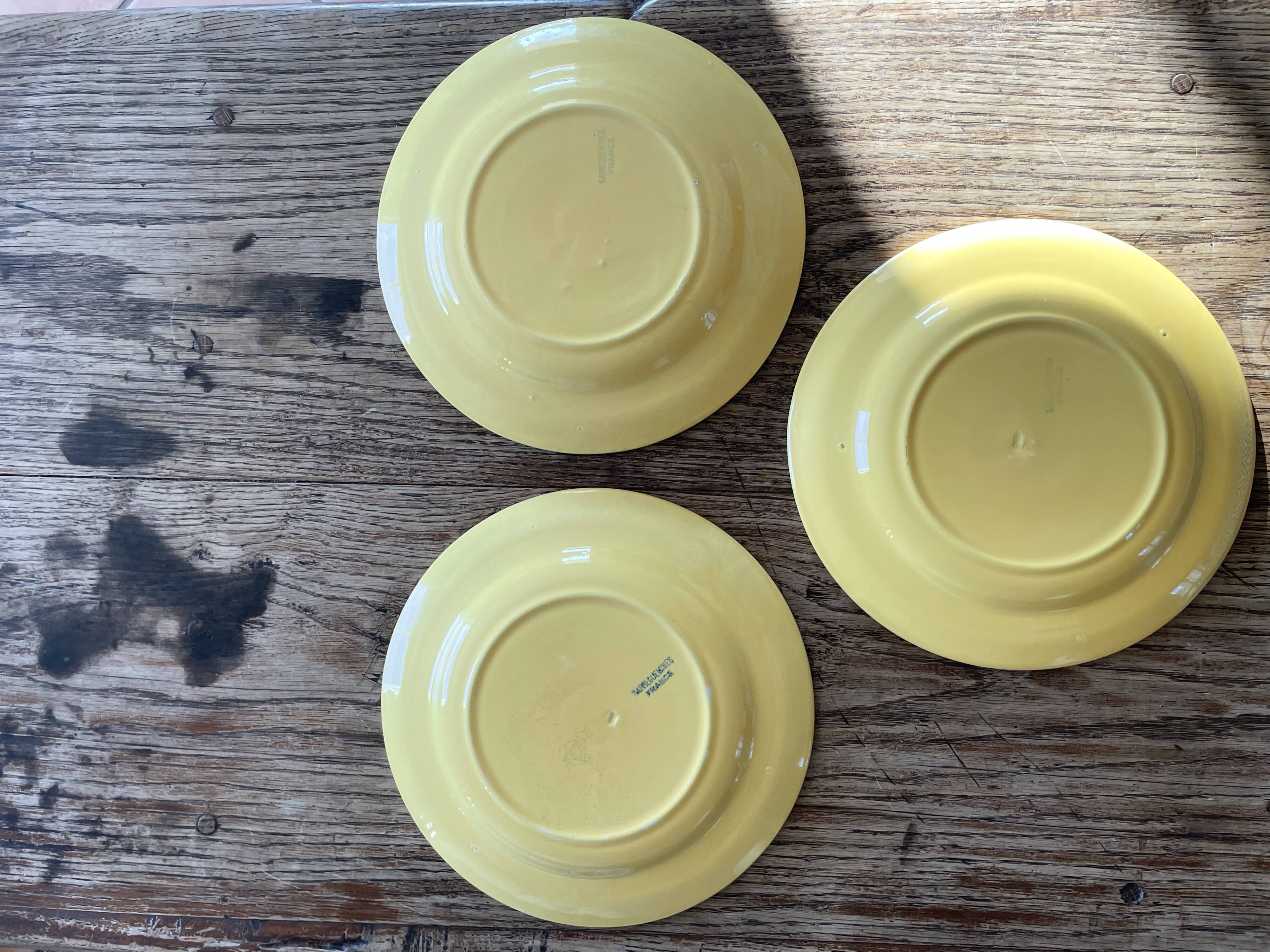3 yellow Sarreguemines plates
