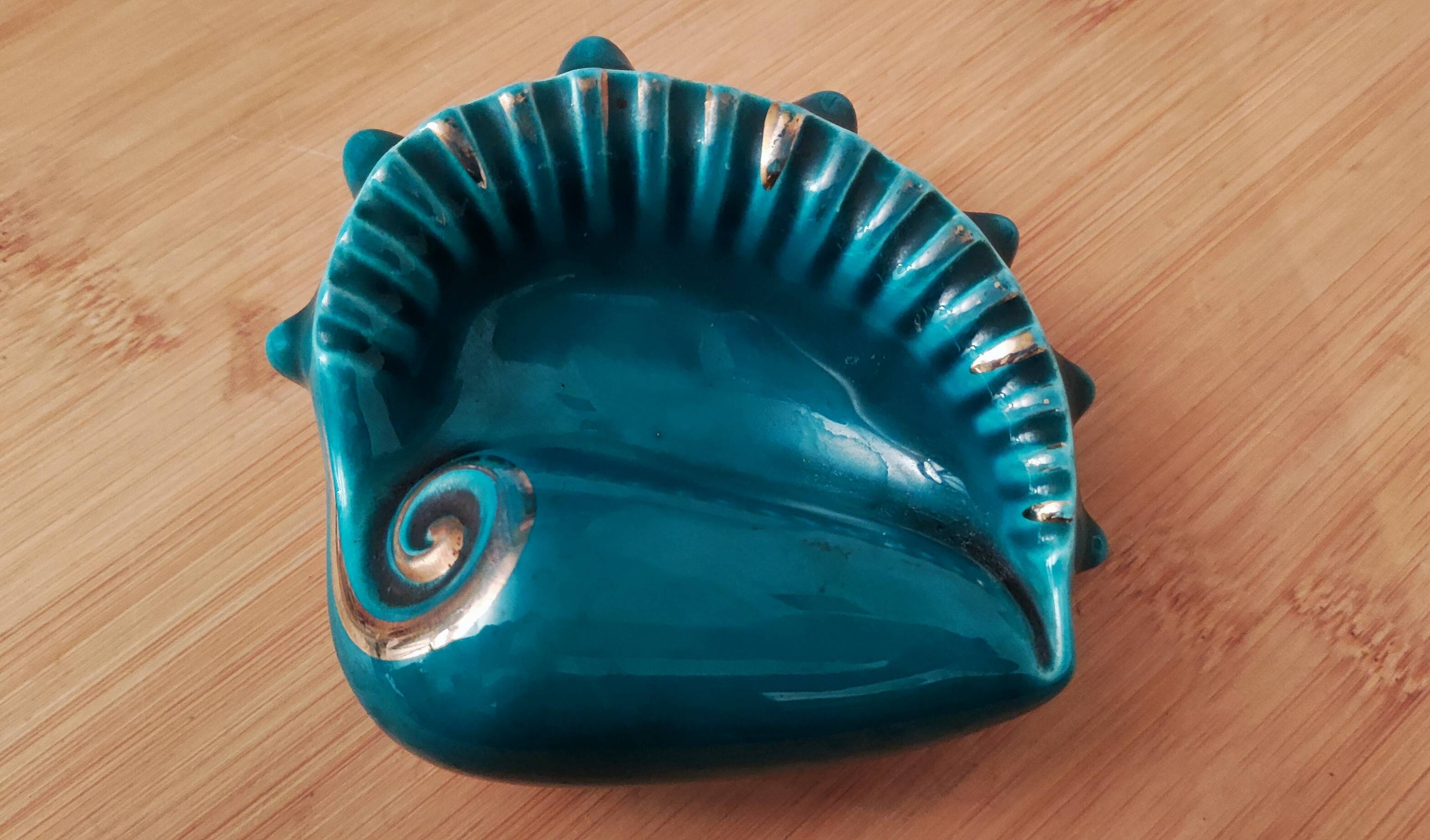 Key tray