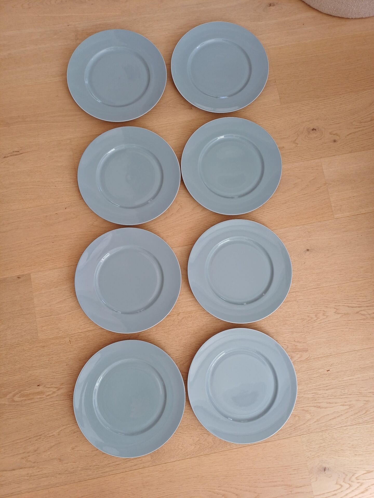 Presentation plates