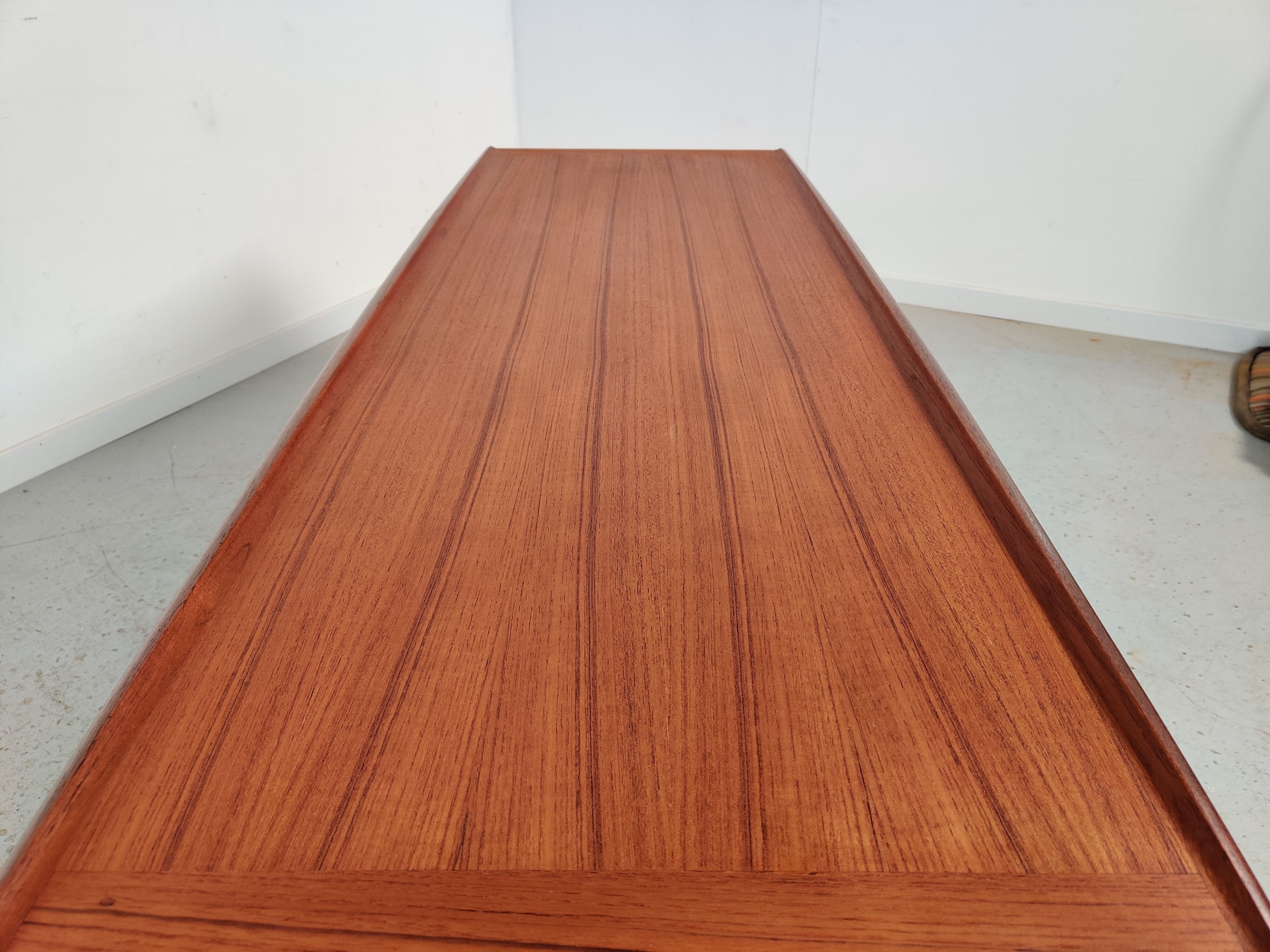 Scandinavian coffee table in Grete Jalk teak for Glostrup, Denmark 60s