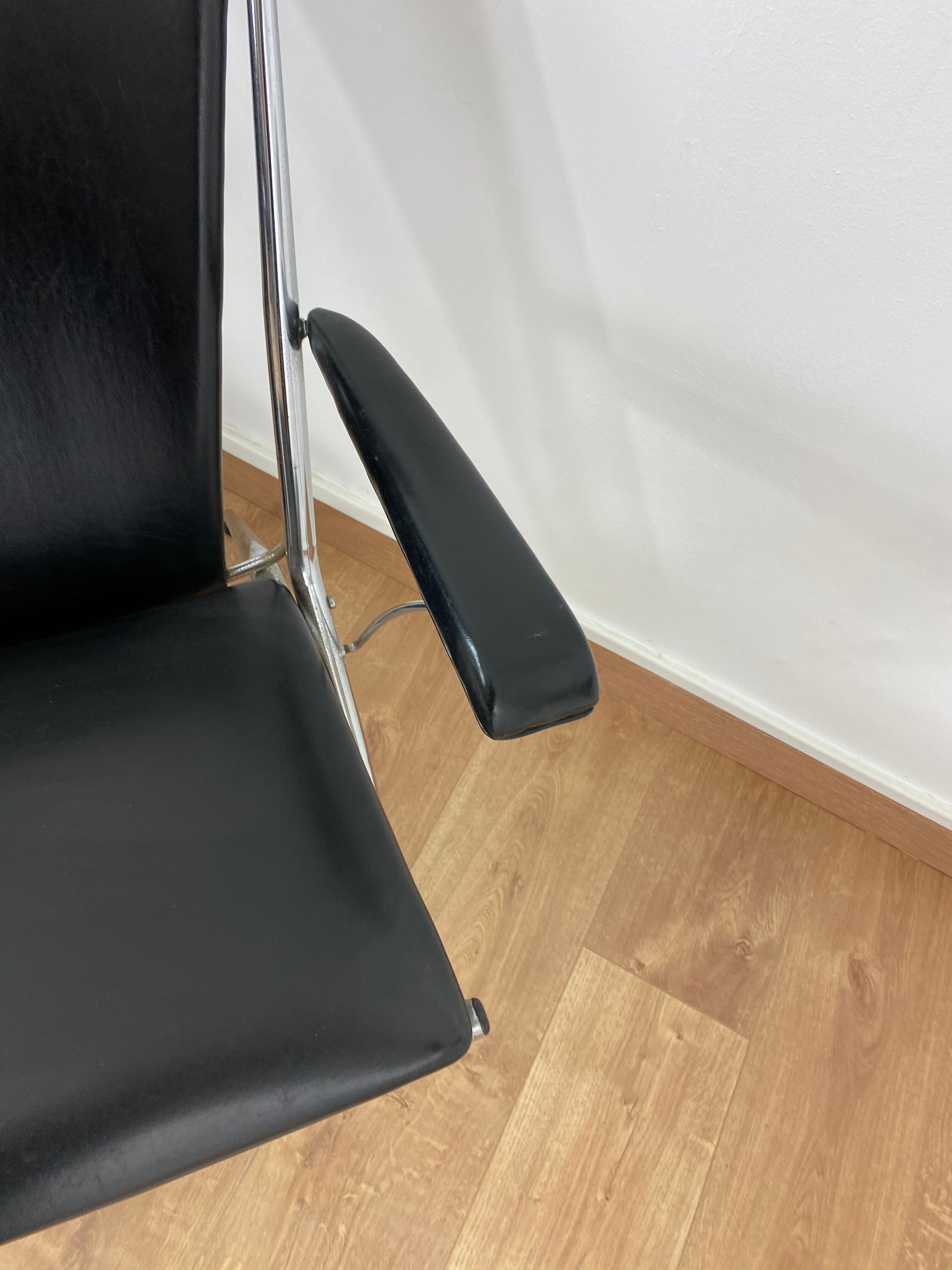 Pair of vintage folding chairs