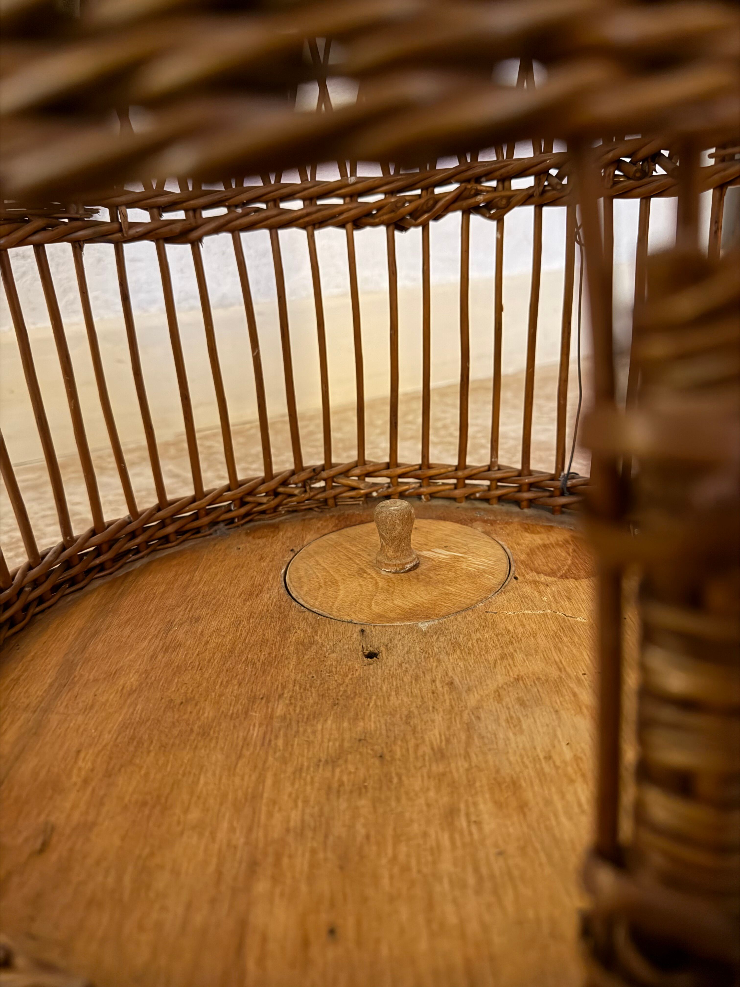 Wicker cage