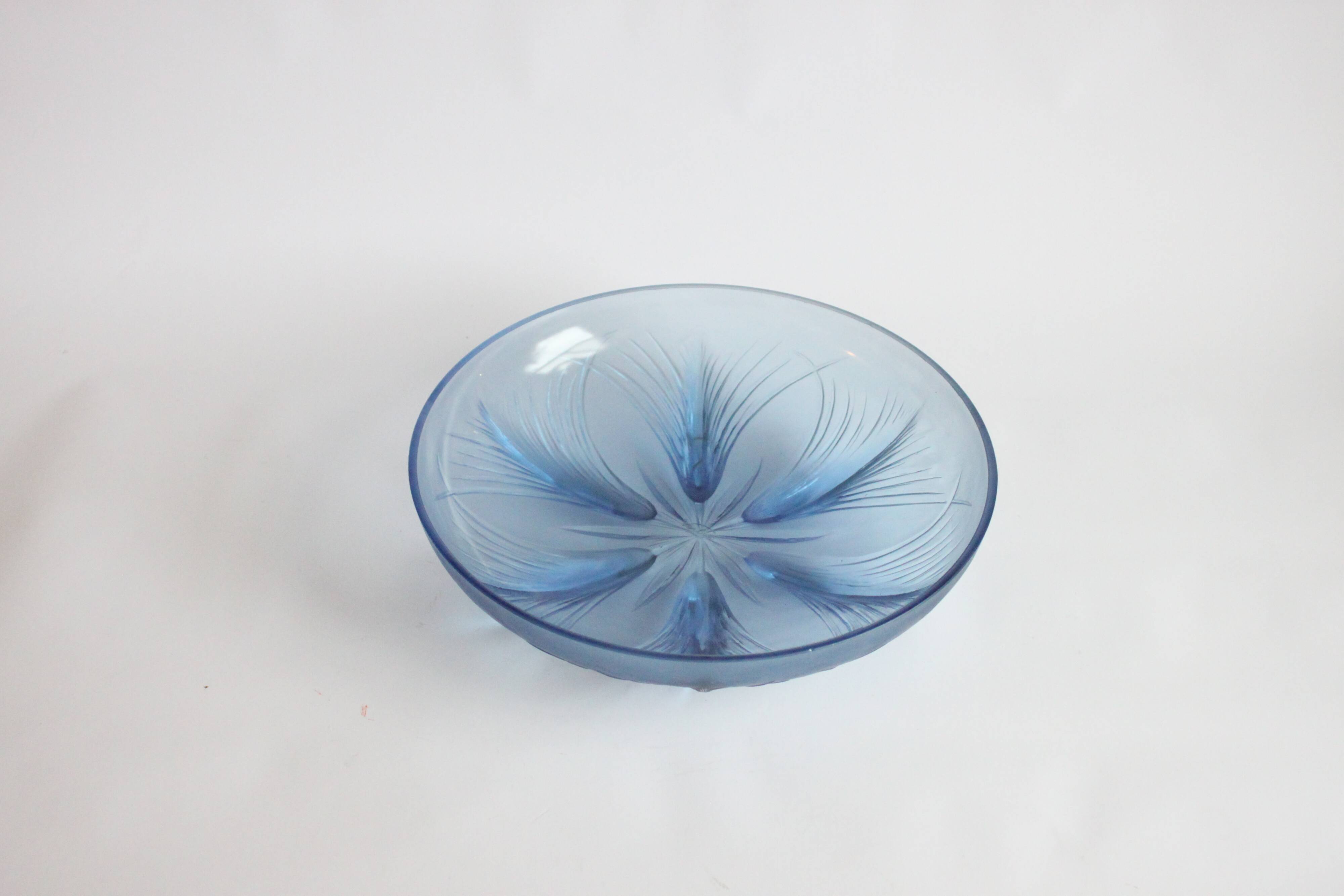 Papyrus bowl by Verlys glass, 1930s