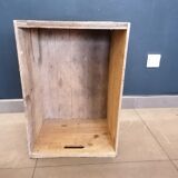 Large old wooden crate Chicorée Leroux