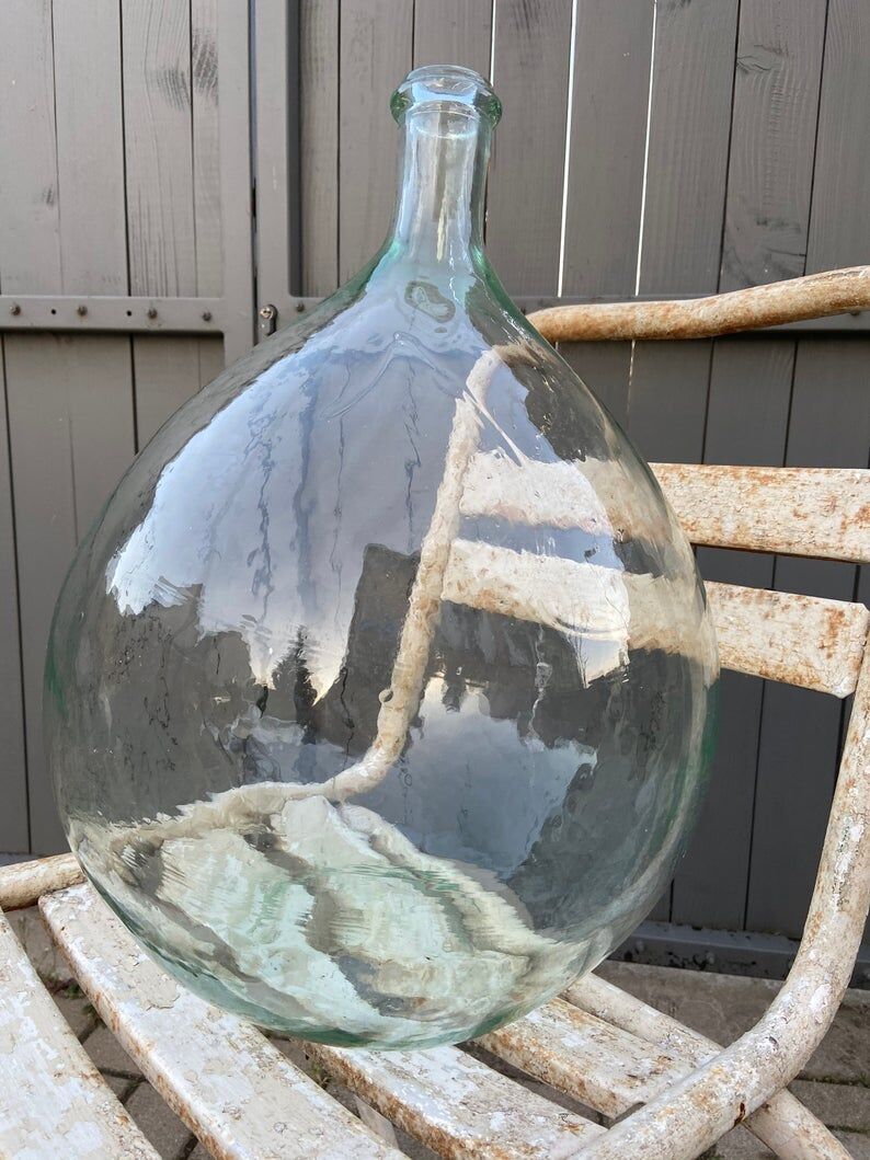 20-litre vintage lady-jeanne