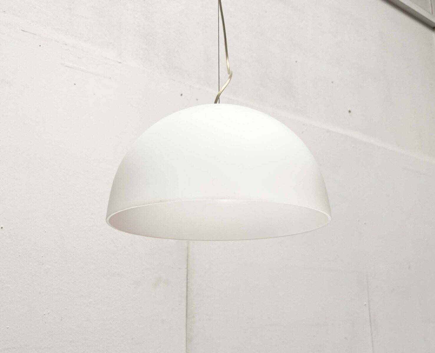 Postmodern Italian glass pendant lamp model Gaia by Luciano Cesaro for Tre Ci Luce, 1980s, set of 2.