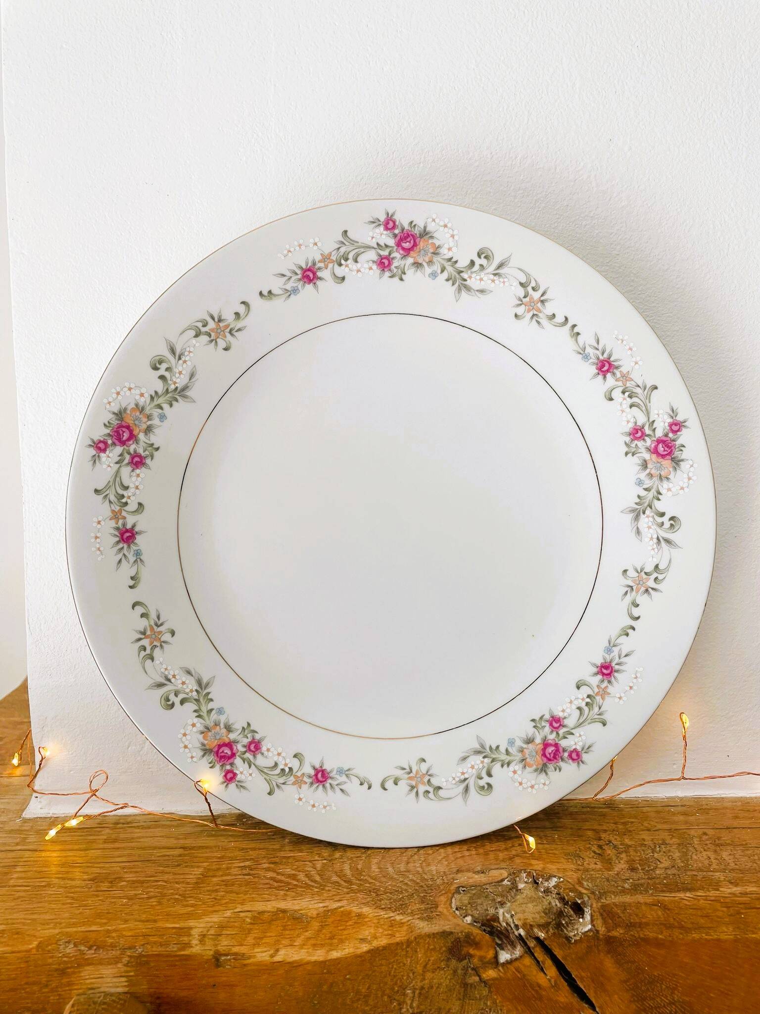 Floral porcelain dish