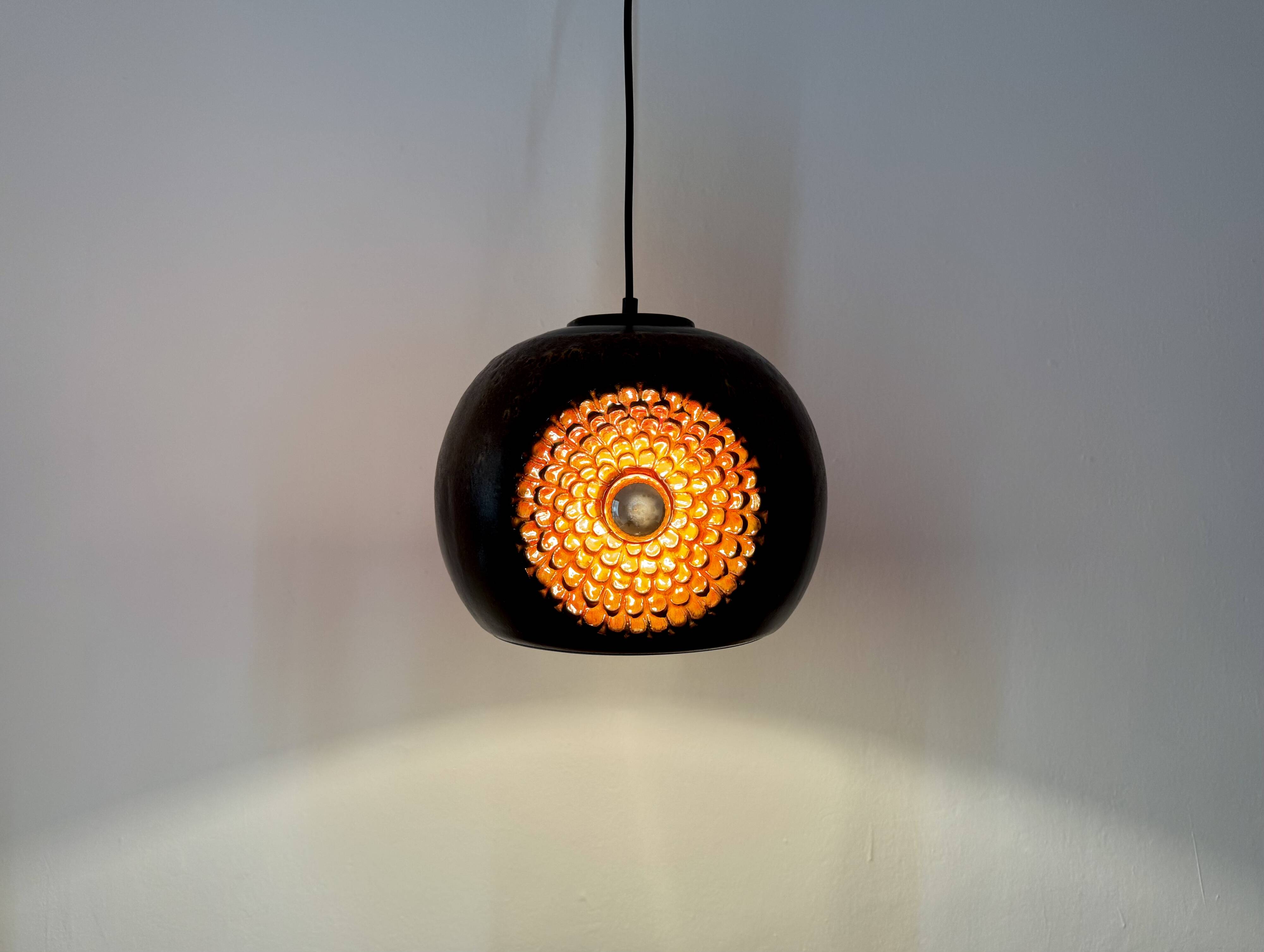 Ceramic Pendant Lamp