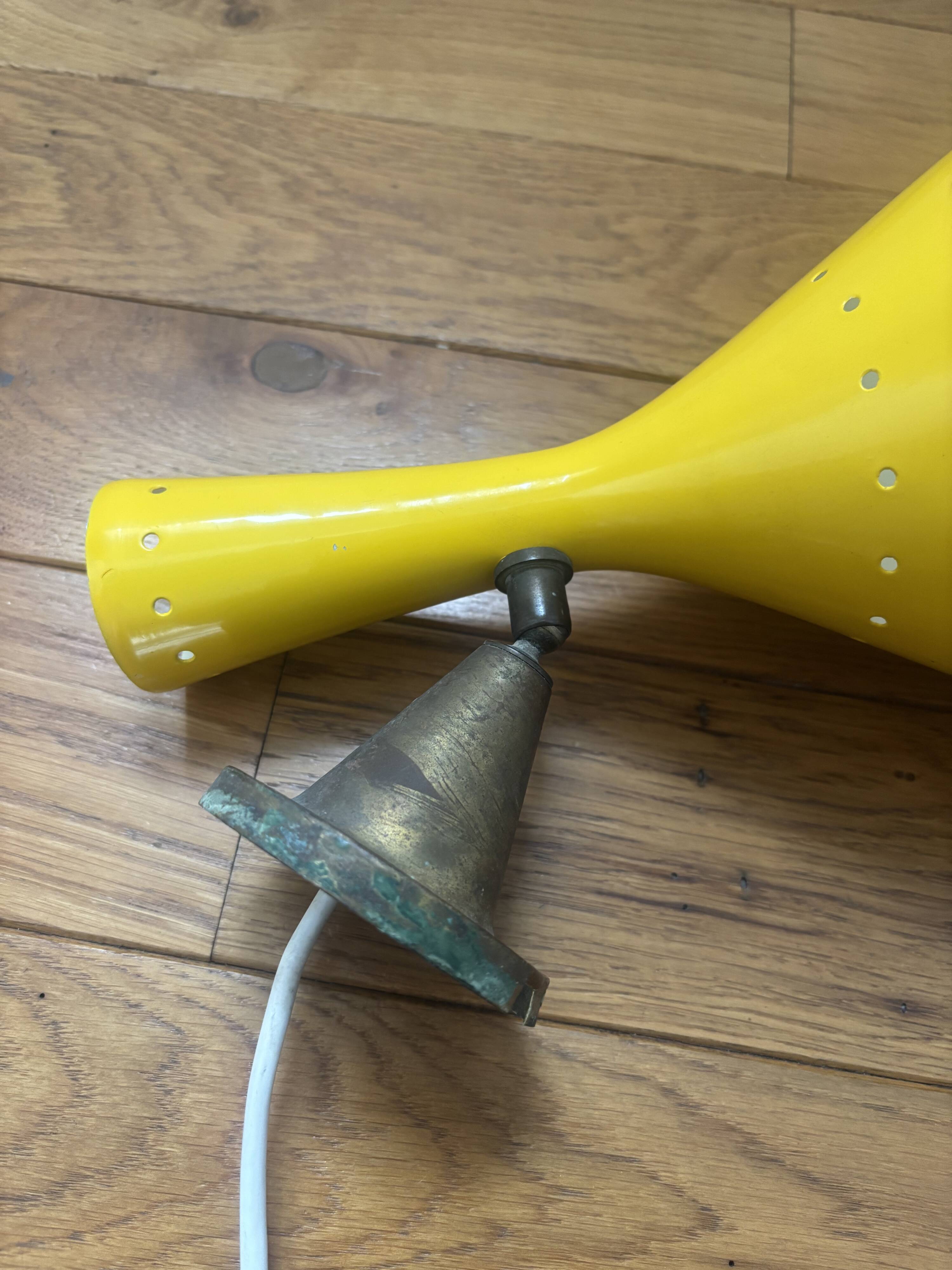 Diabolo wall light, drainage from the 1950s.