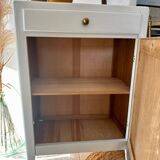 Parisian jam maker/hallway furniture