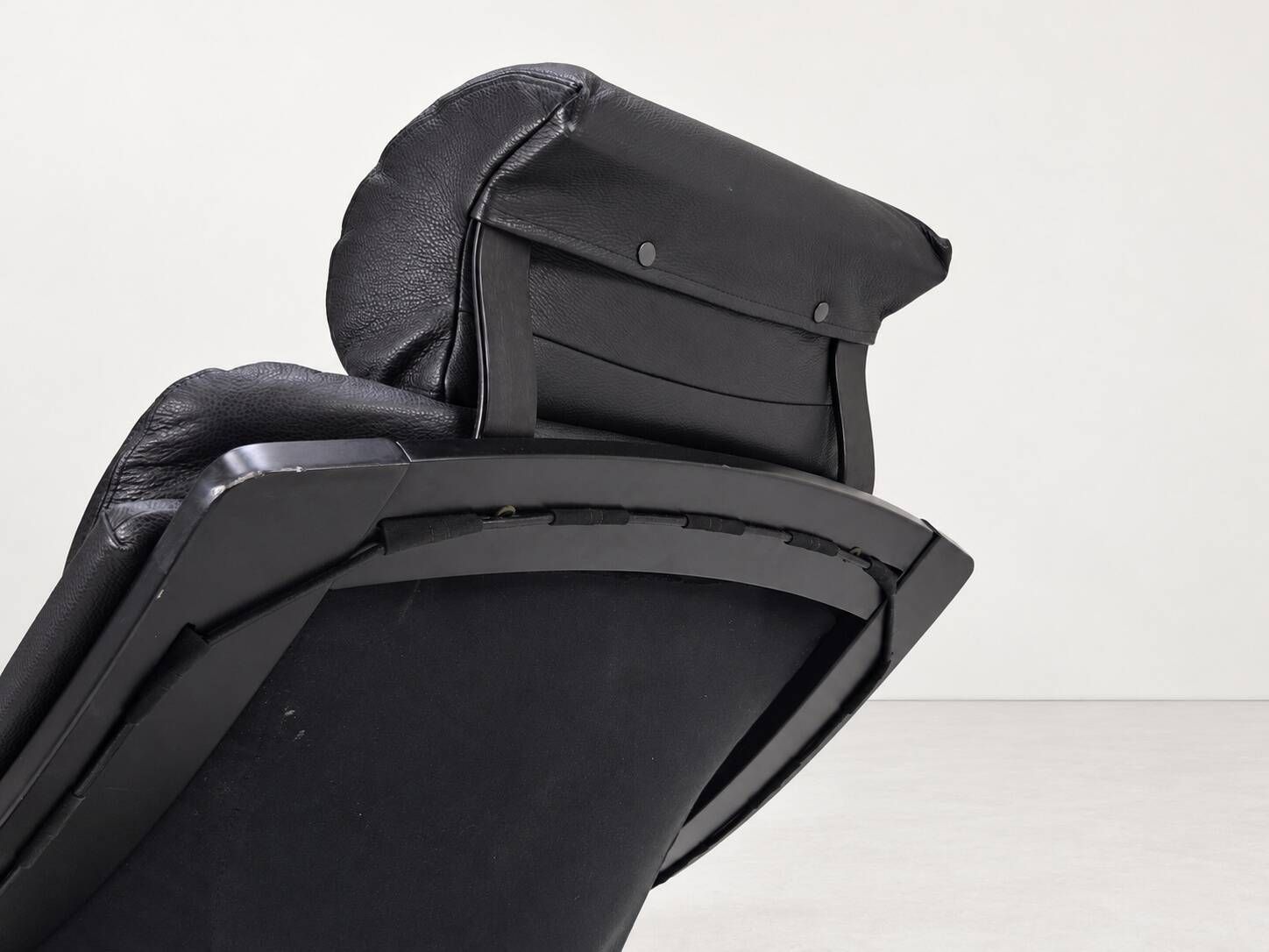 Kroken Armchair in Black Leather by Ake Fribytter for Roche Bobois