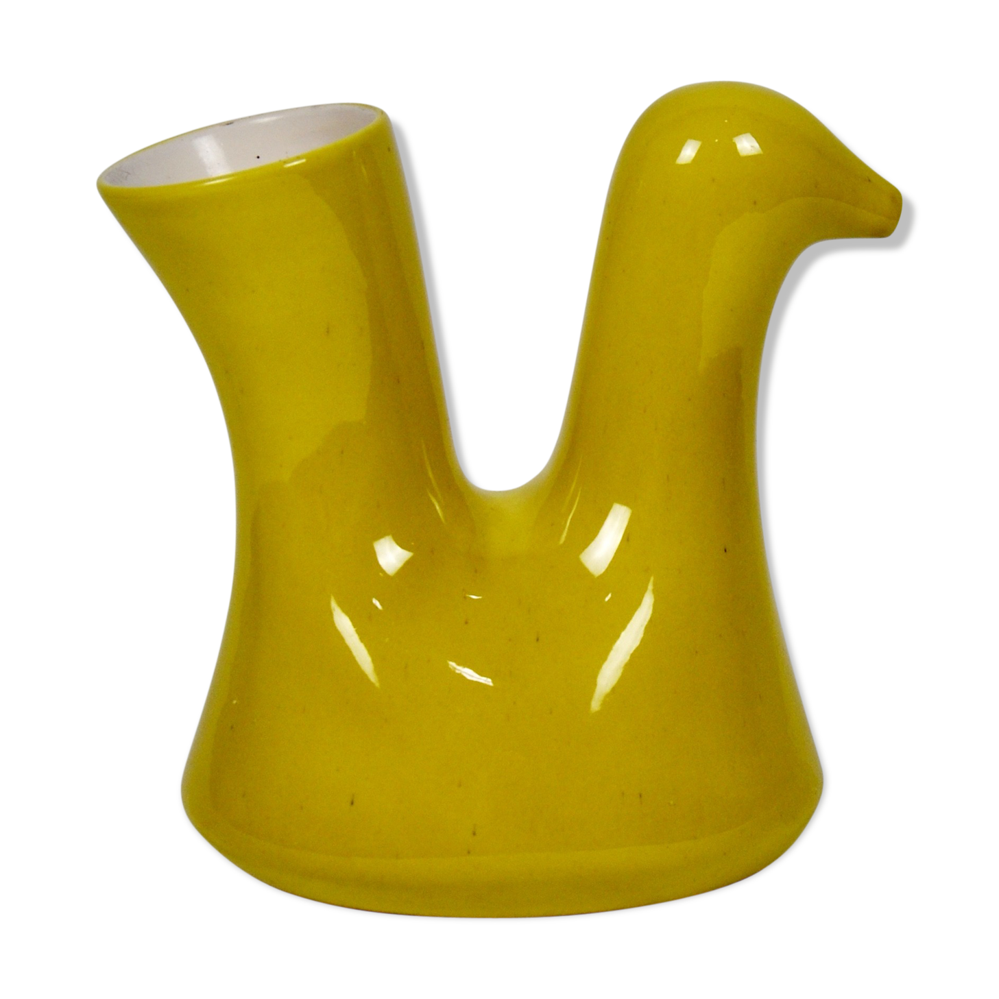 Birds in earthenware