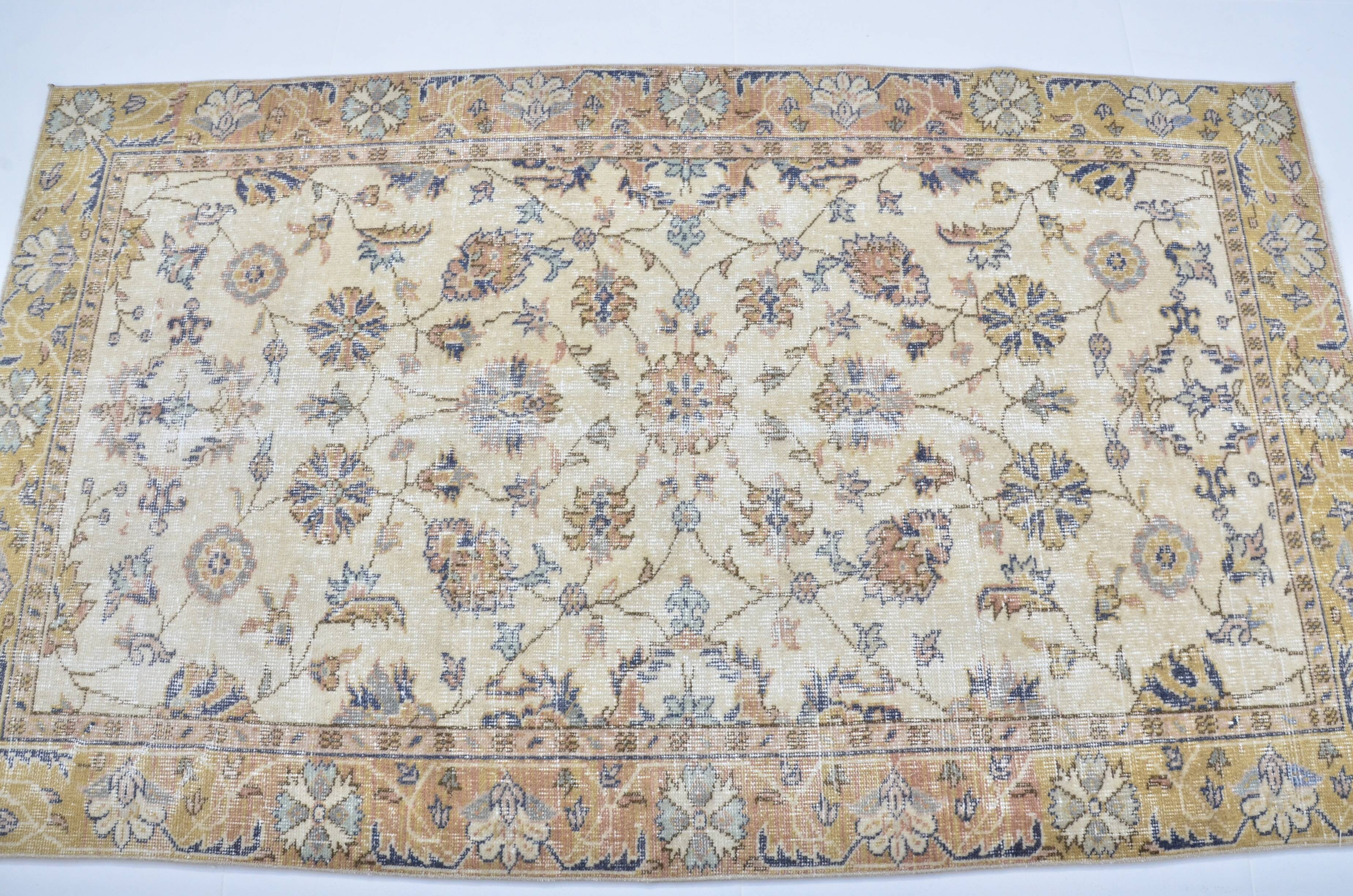 Flower Design Oushak Area Carpet sku 3347